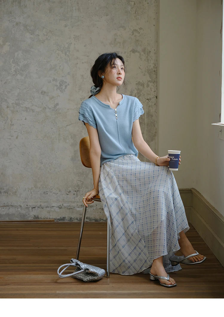 Mishow Blue Button O-Neck Wool Tee MXE34Z1262