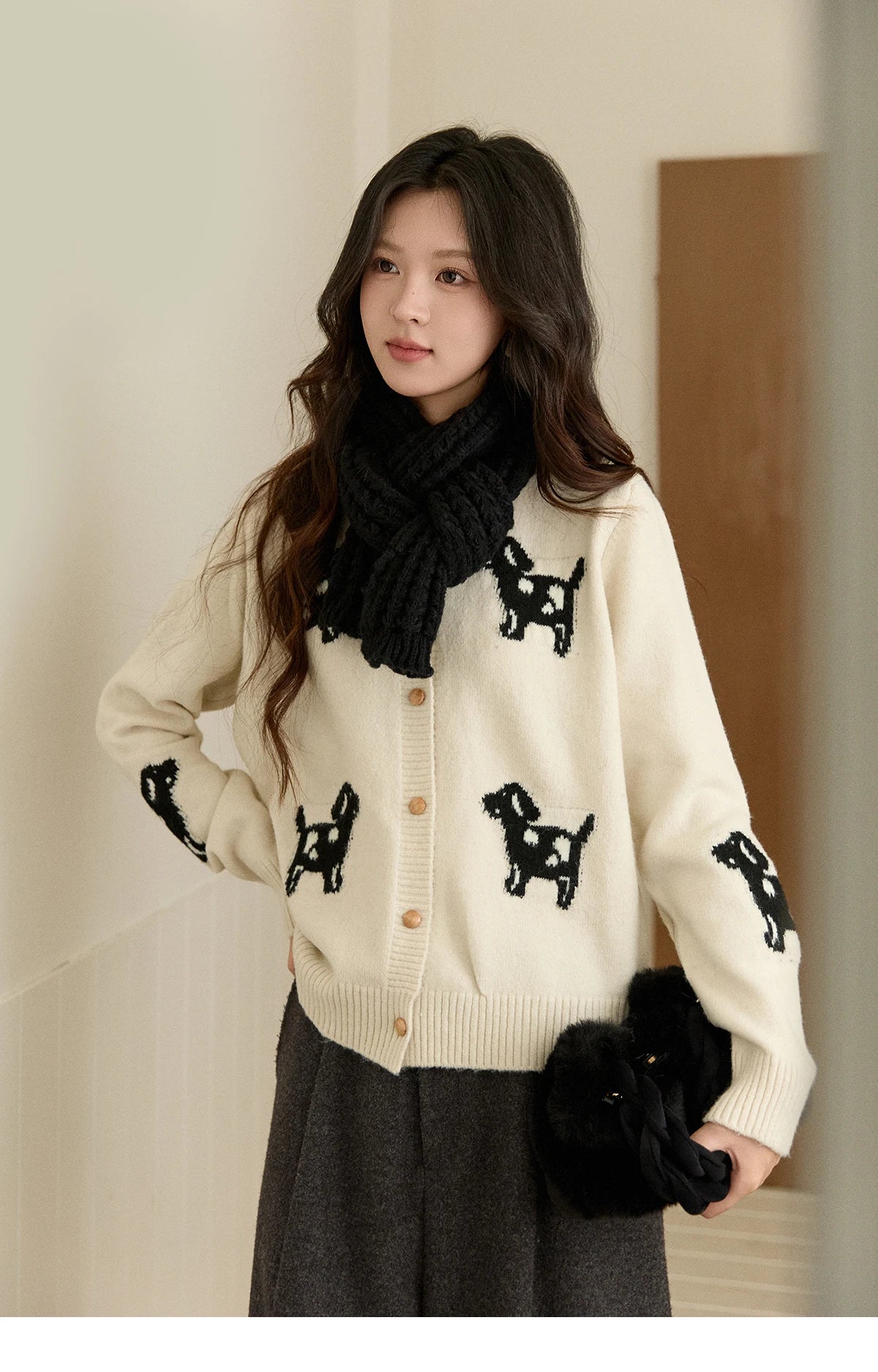Mishow Puppy Jacquard Crew Neck Cardigan MXE93Z2950