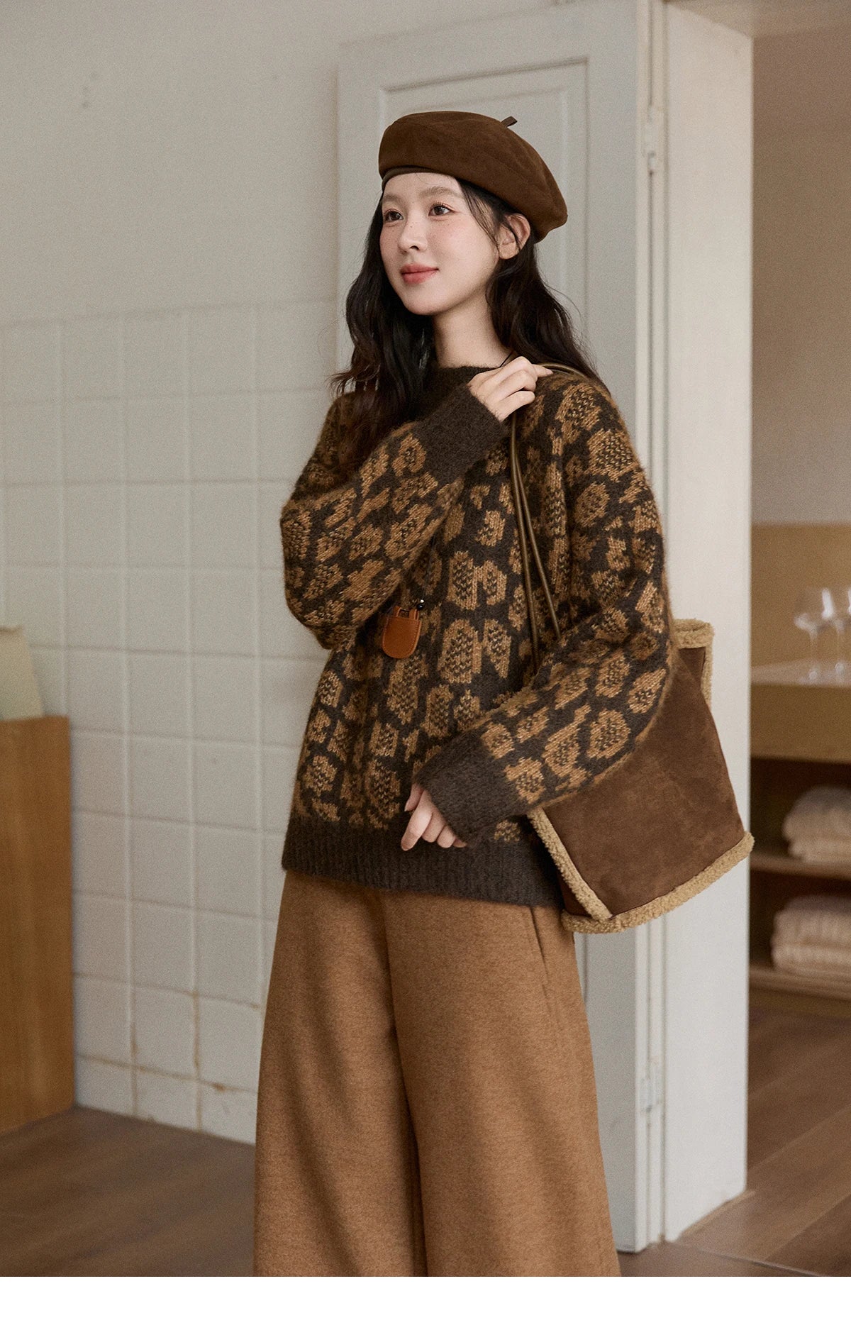 Mishow Color Block Leopard Jacquard Half Turtleneck Sweater MXE91Z2839