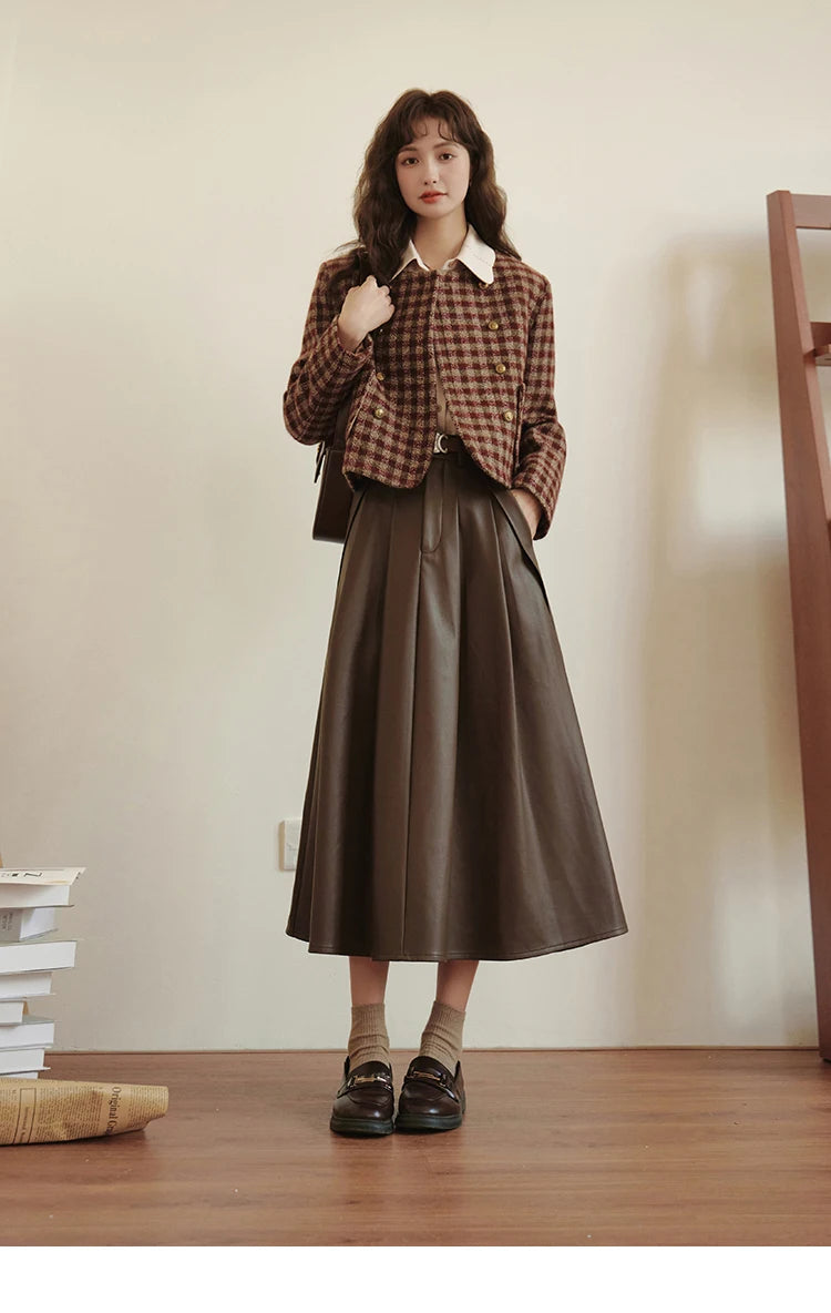 Mishow Vintage French Crop Plaid Woolen Top MXC48W0175