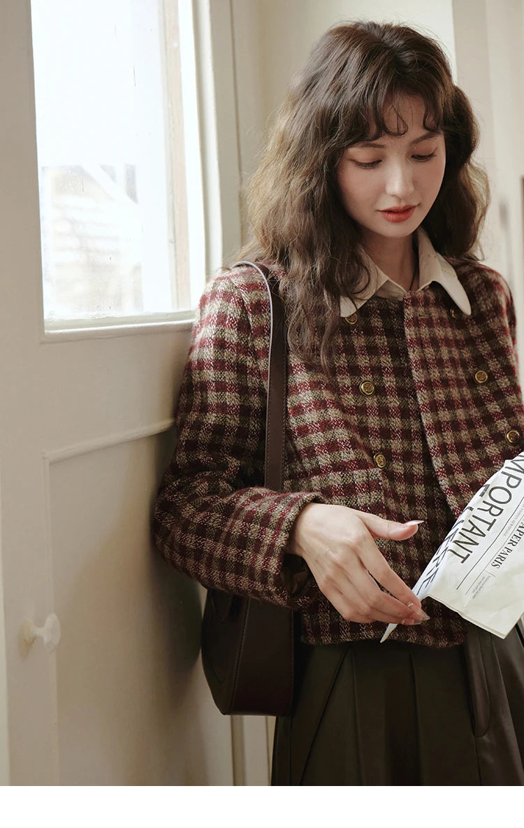 Mishow Vintage French Crop Plaid Woolen Top MXC48W0175