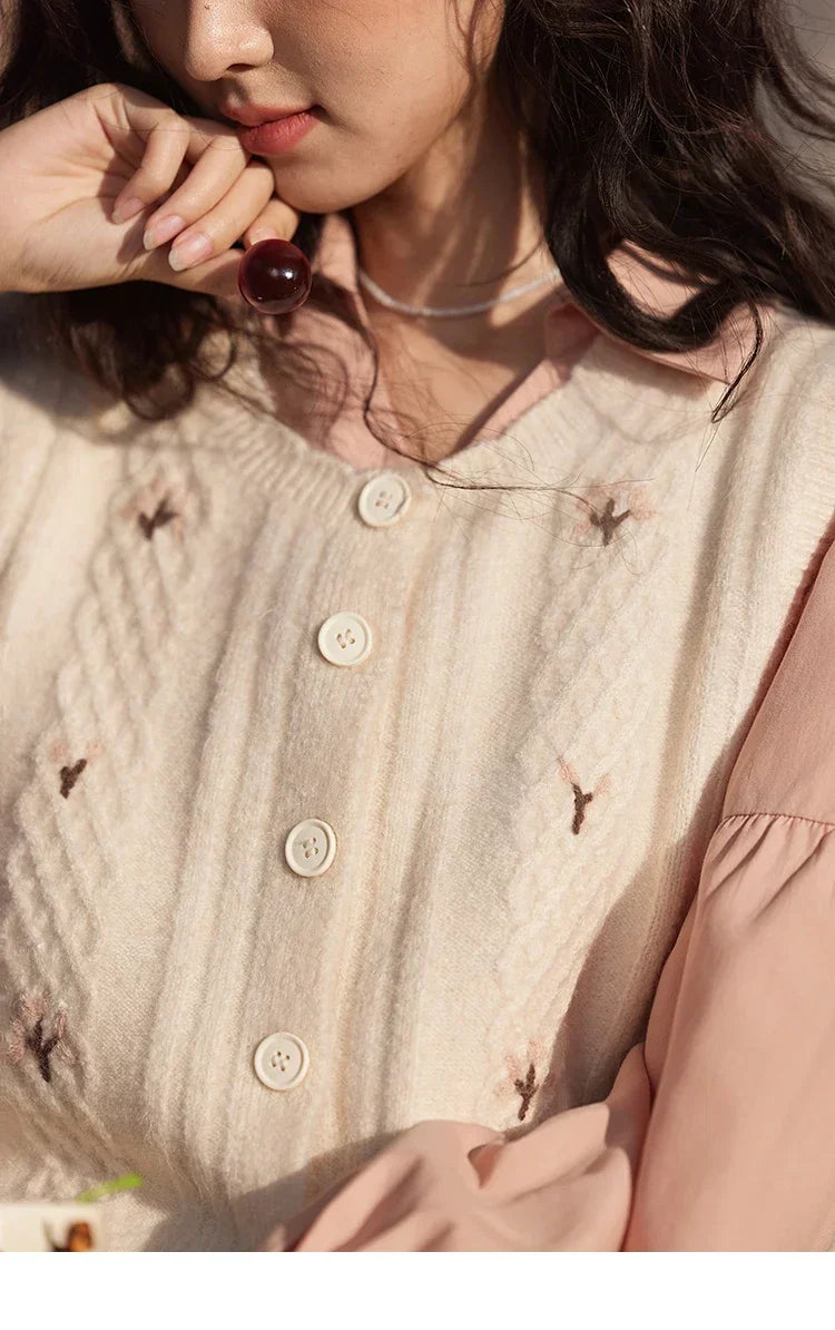 Mishow 3D Flower Embroidered Knitted Vest MXE11Z1077