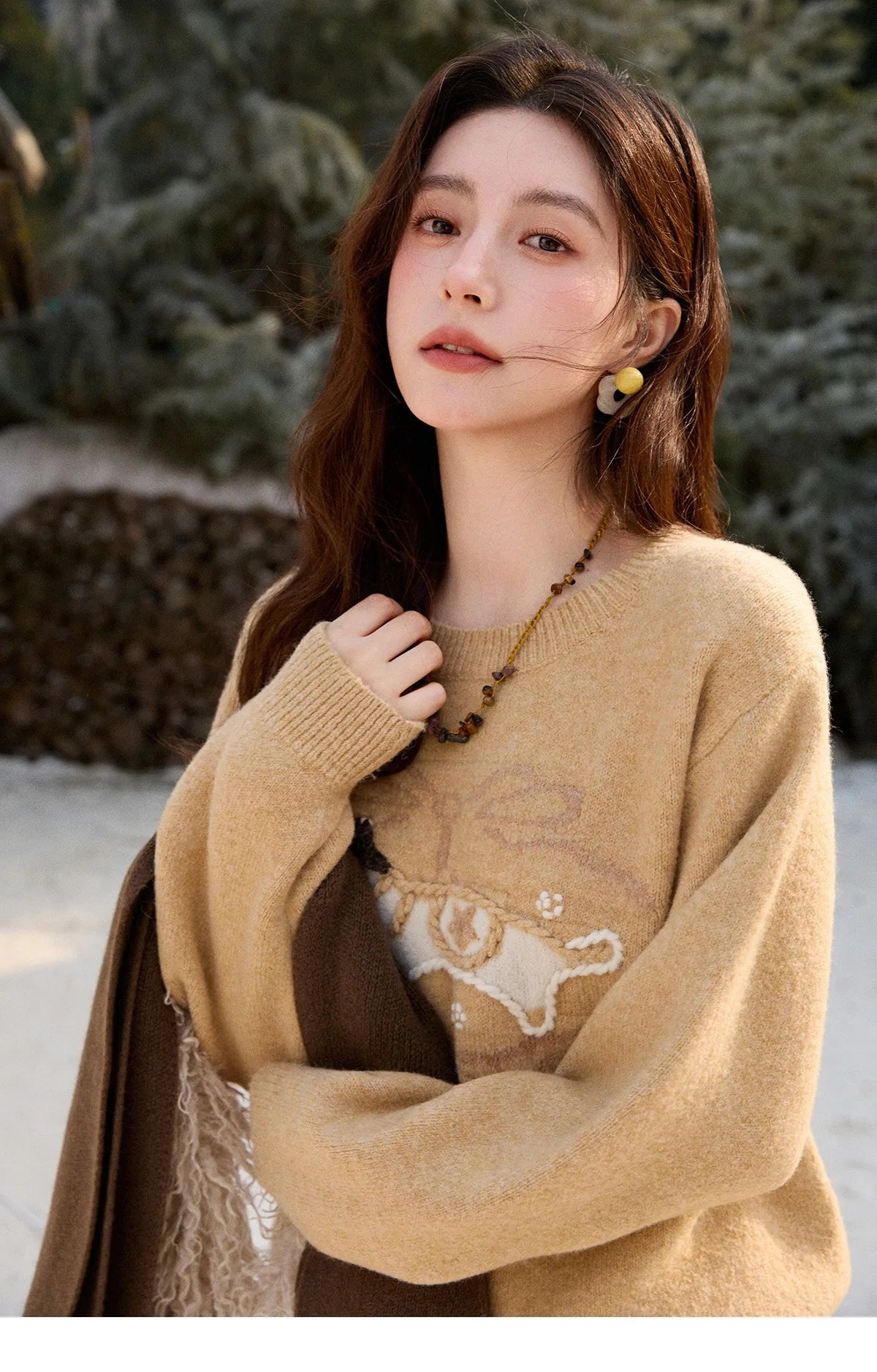 Mishow Handmade Embroidered Pony Jacquard Pullover MXE92Z2848