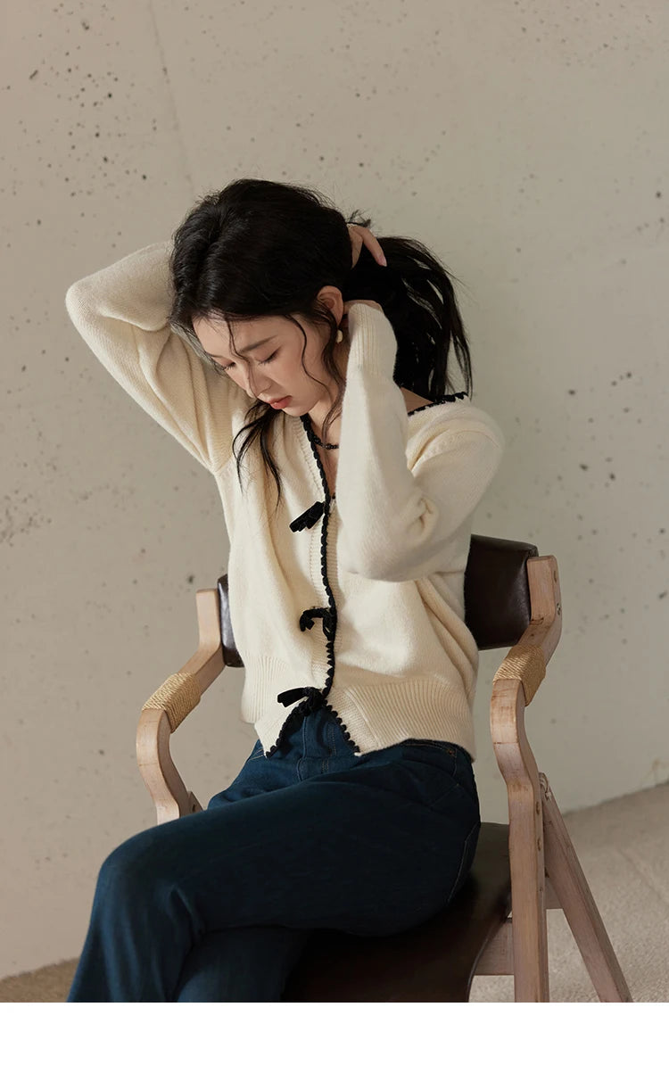 Mishow V-Neck Bow Detail French Cardigan MXD34Z0938