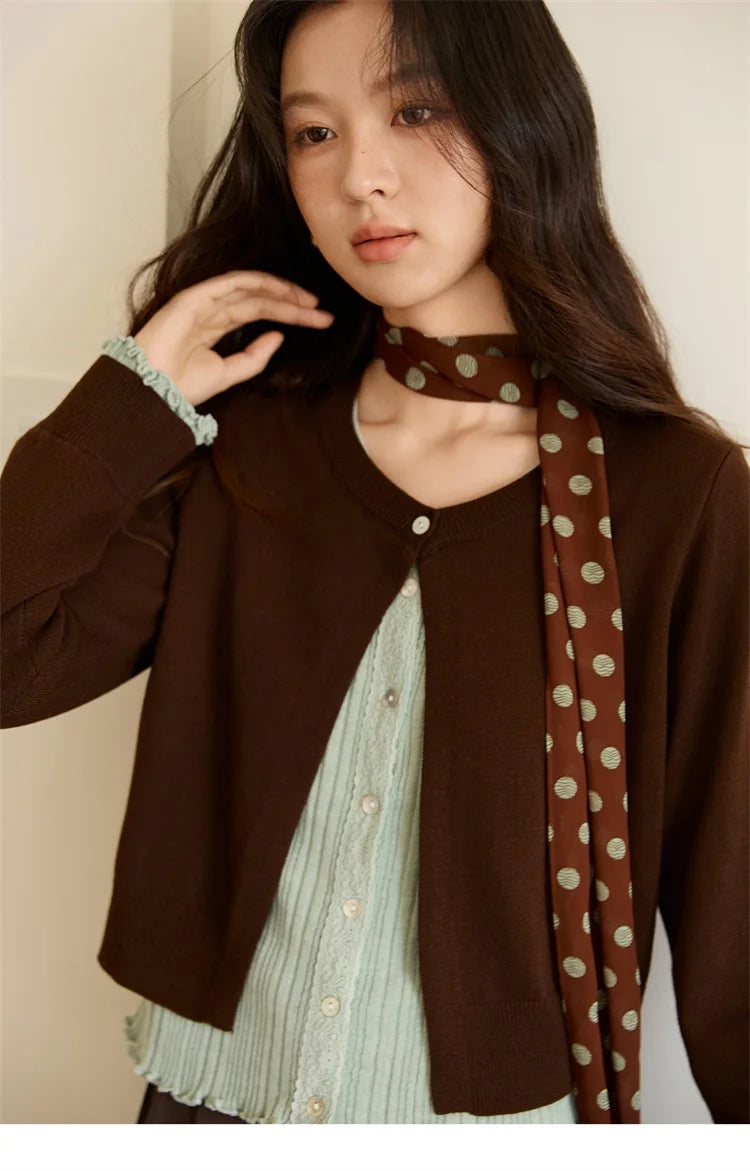 Mishow Retro Fake 2-Piece Color-Blocked Lace Trim Pullover MXE46Z2545