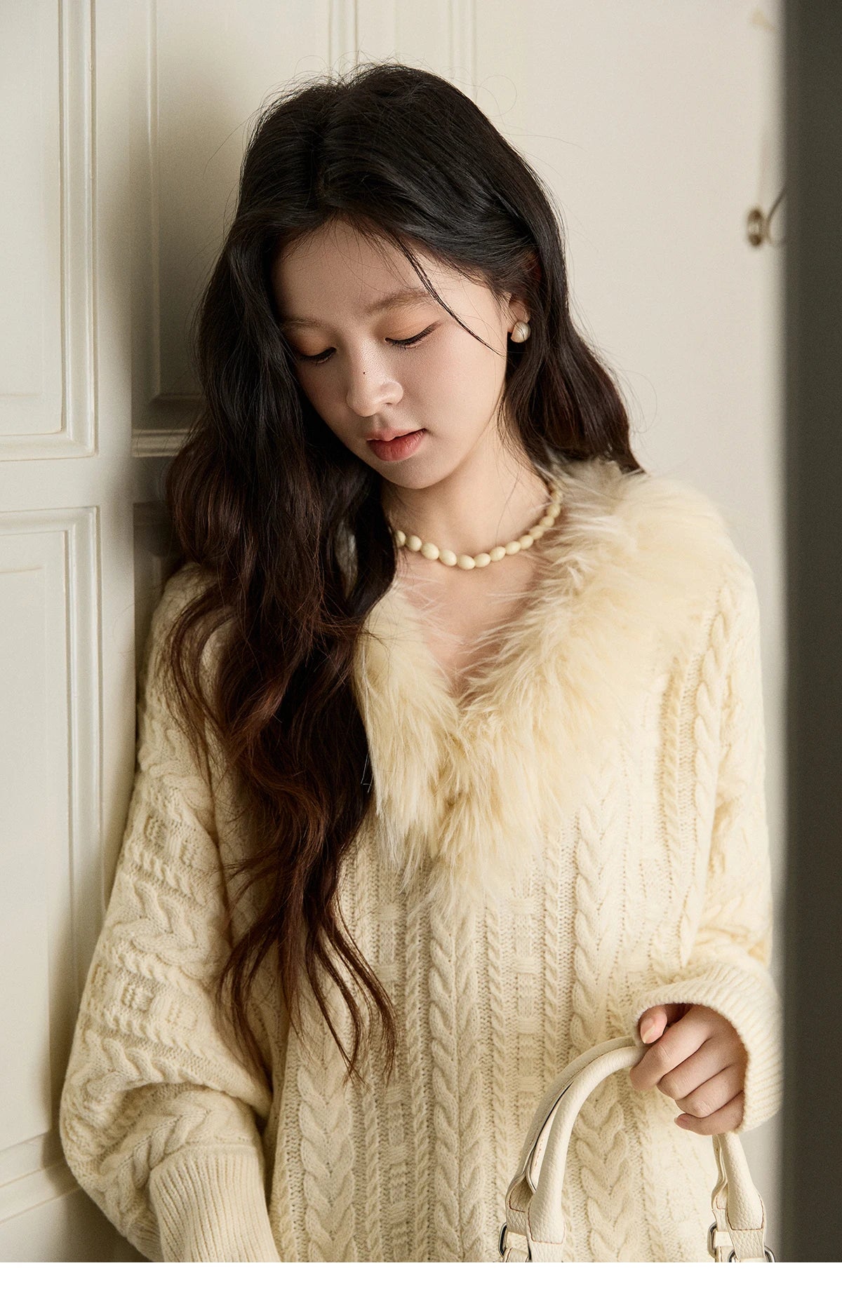 Mishow Faux Fur Collar Batwing Cable Knit Pullover MXE94Z2985