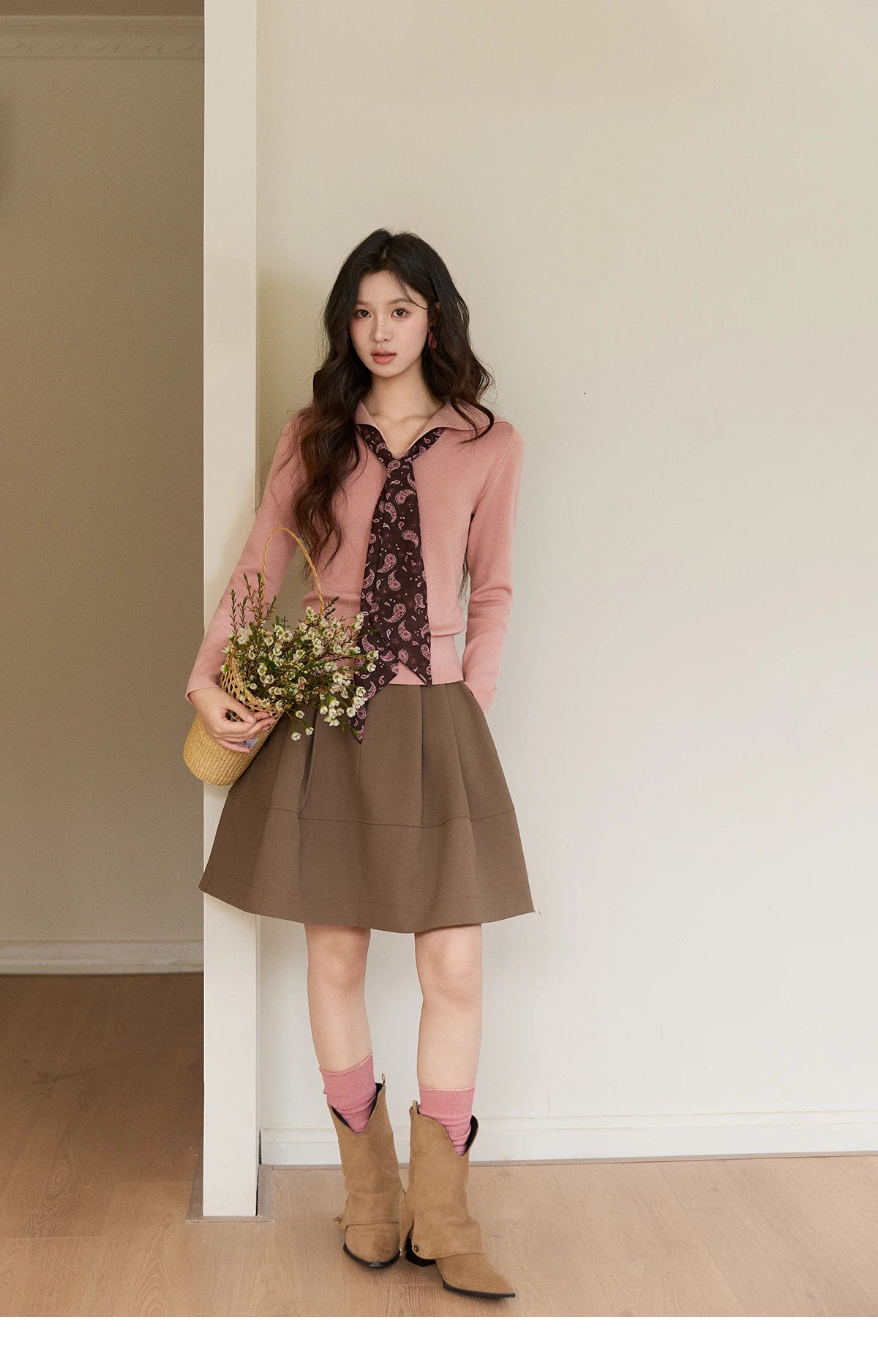 Mishow Pink Polo Neck Detachable Scarf Sweater MXF108Z1032