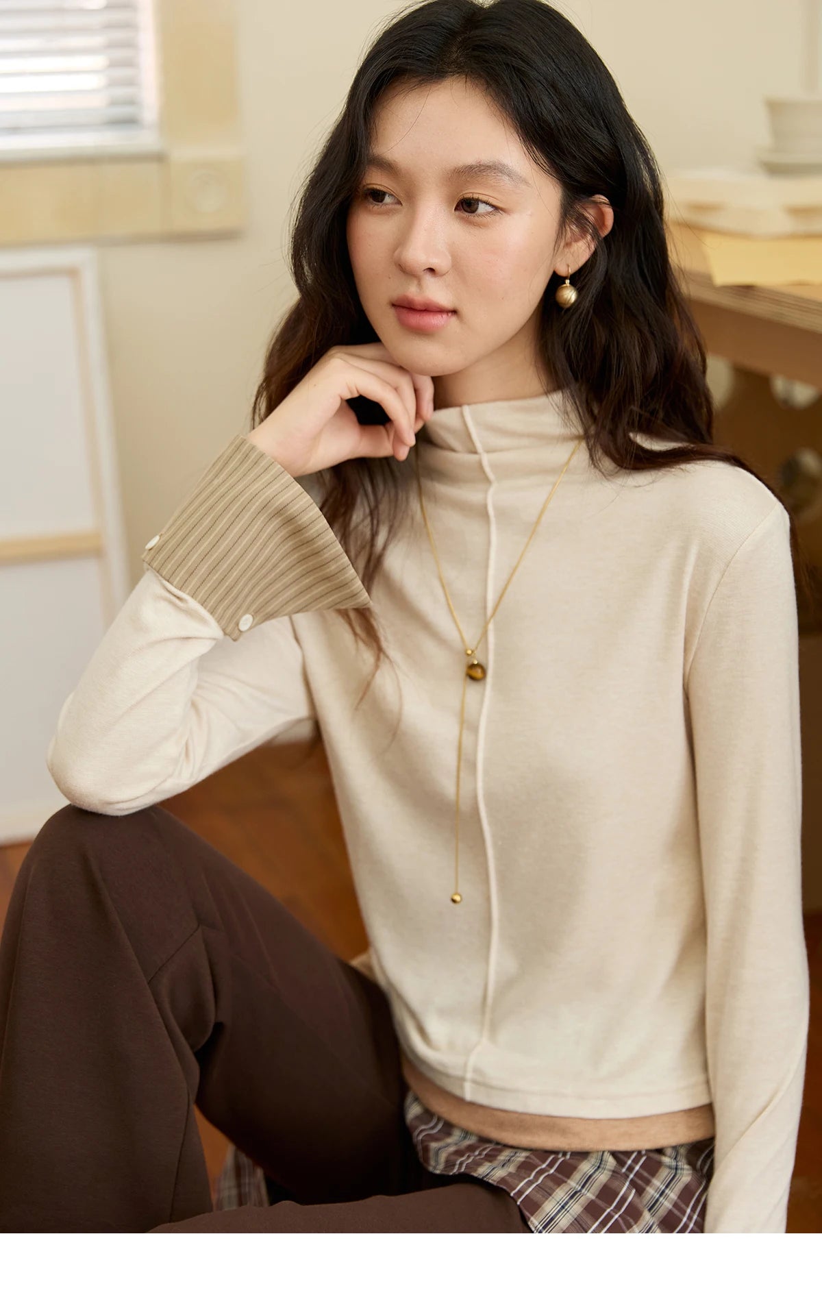 Mishow Apricot Stand Collar Slim Top with Detachable Cuffs MXE49Z2532
