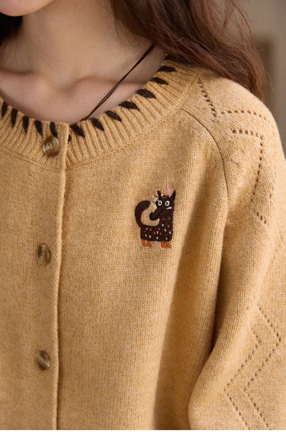 Mishow Retro Orange Little Fox Embroidered Cardigan MXE88Z2598