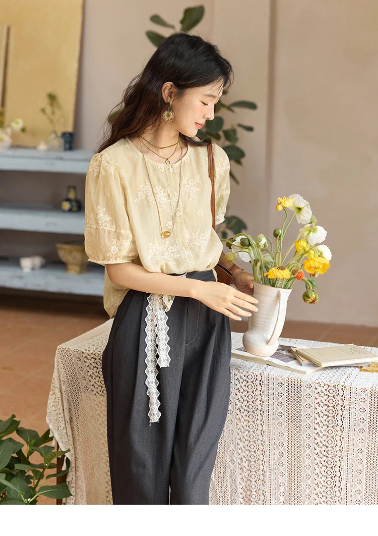 MISHOW French Retro Embroidered Floral Blouse Round Neck Puff Sleeve MXE36X1874