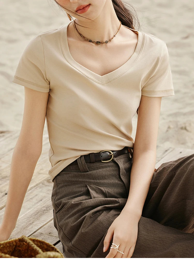 Mishow Solid V-Neck Slim Cotton Tee MXE33T0519