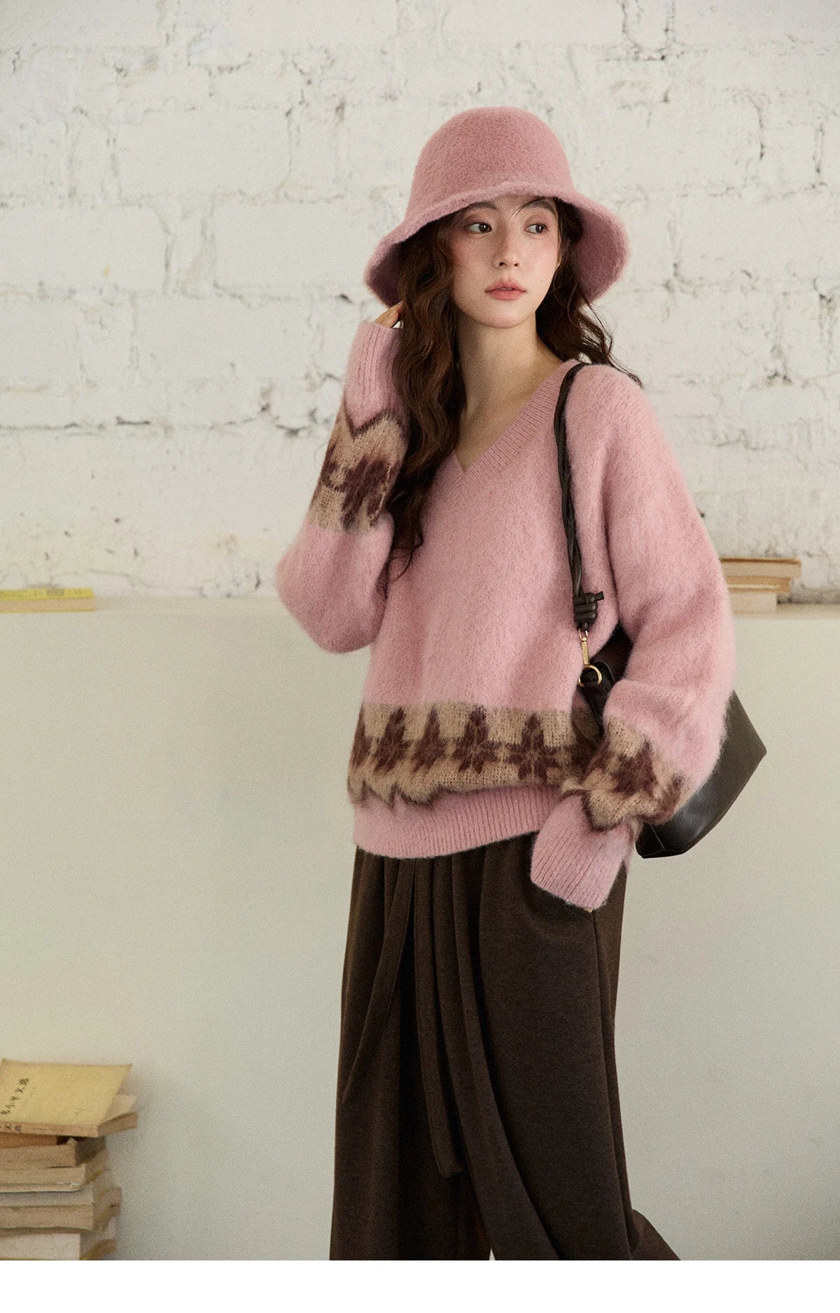 Mishow Retro Geometric V-Neck Knit Sweater with Shawl MXE86Z2654