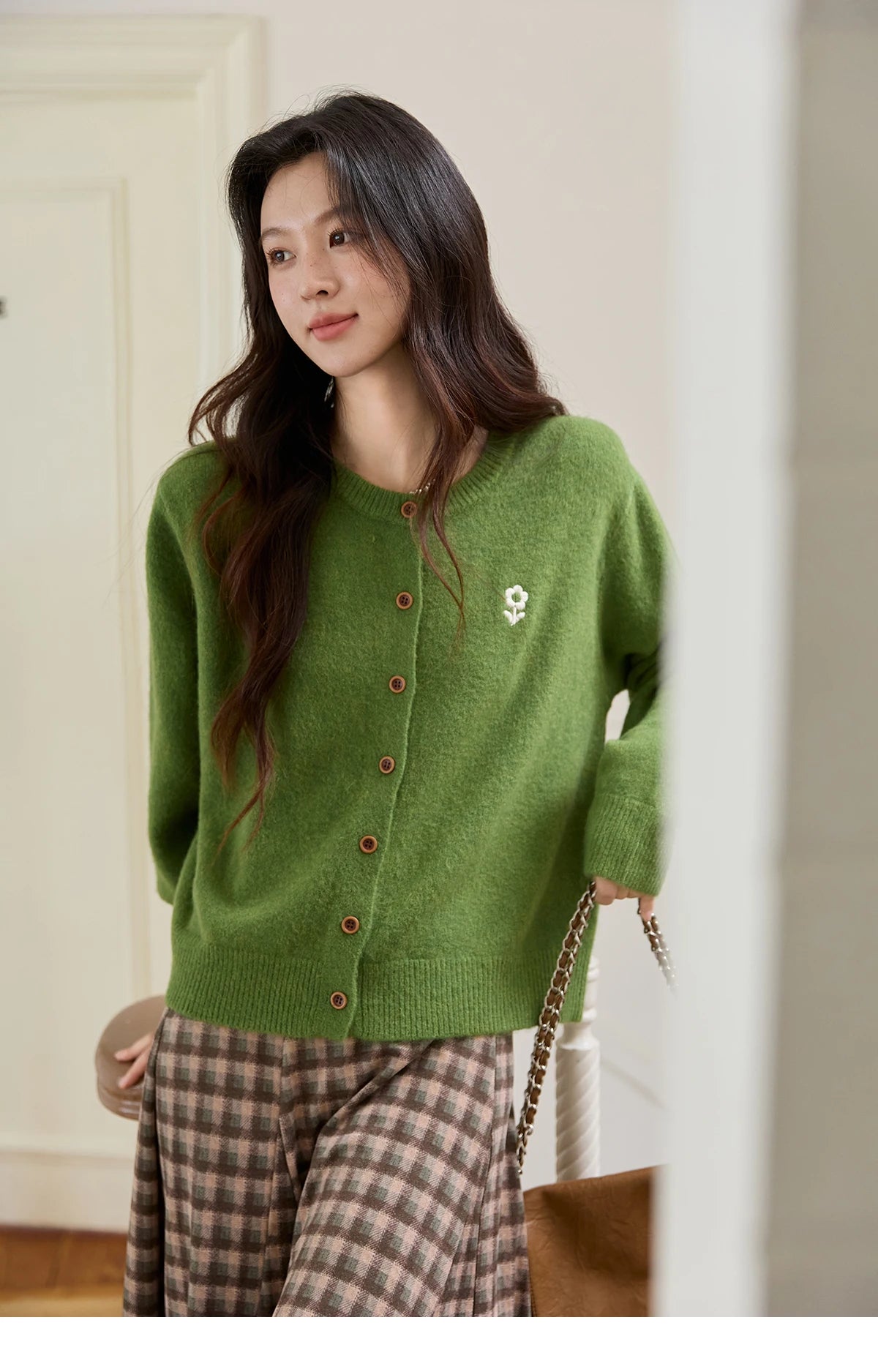 Mishow Retro Flower Embroidery Buckle Cardigan MXE46Z2588