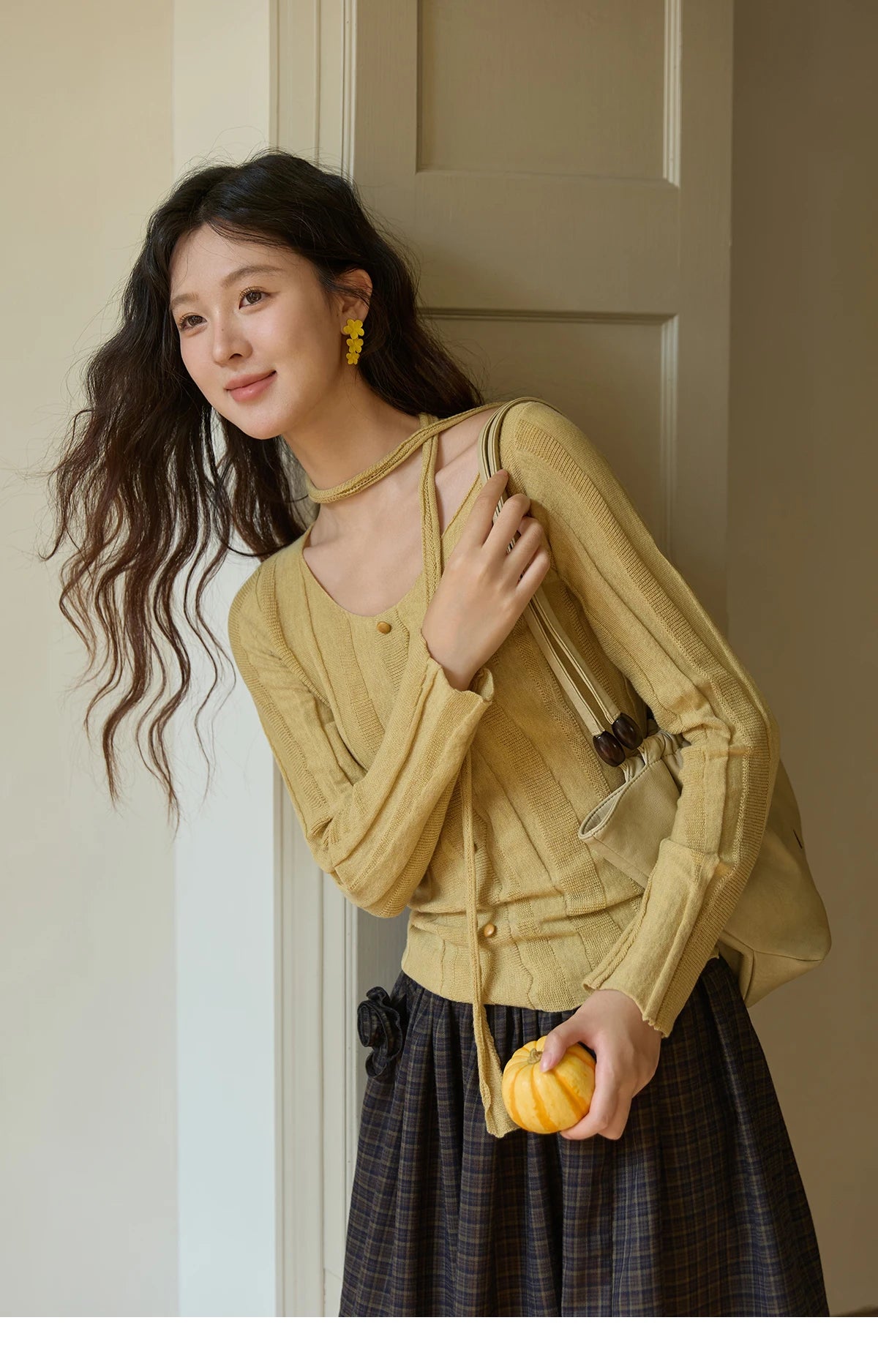 Mishow French Slim Scoop Neck Draped Tie Pullover MXE42Z1322