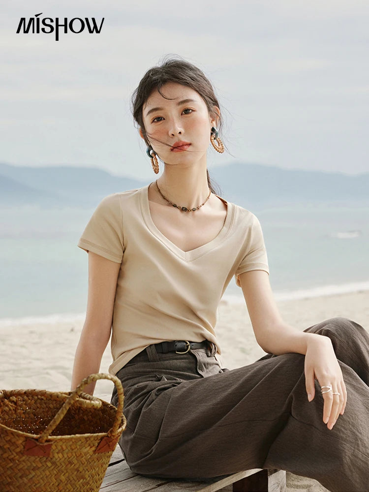 Mishow Solid V-Neck Slim Cotton Tee MXE33T0519