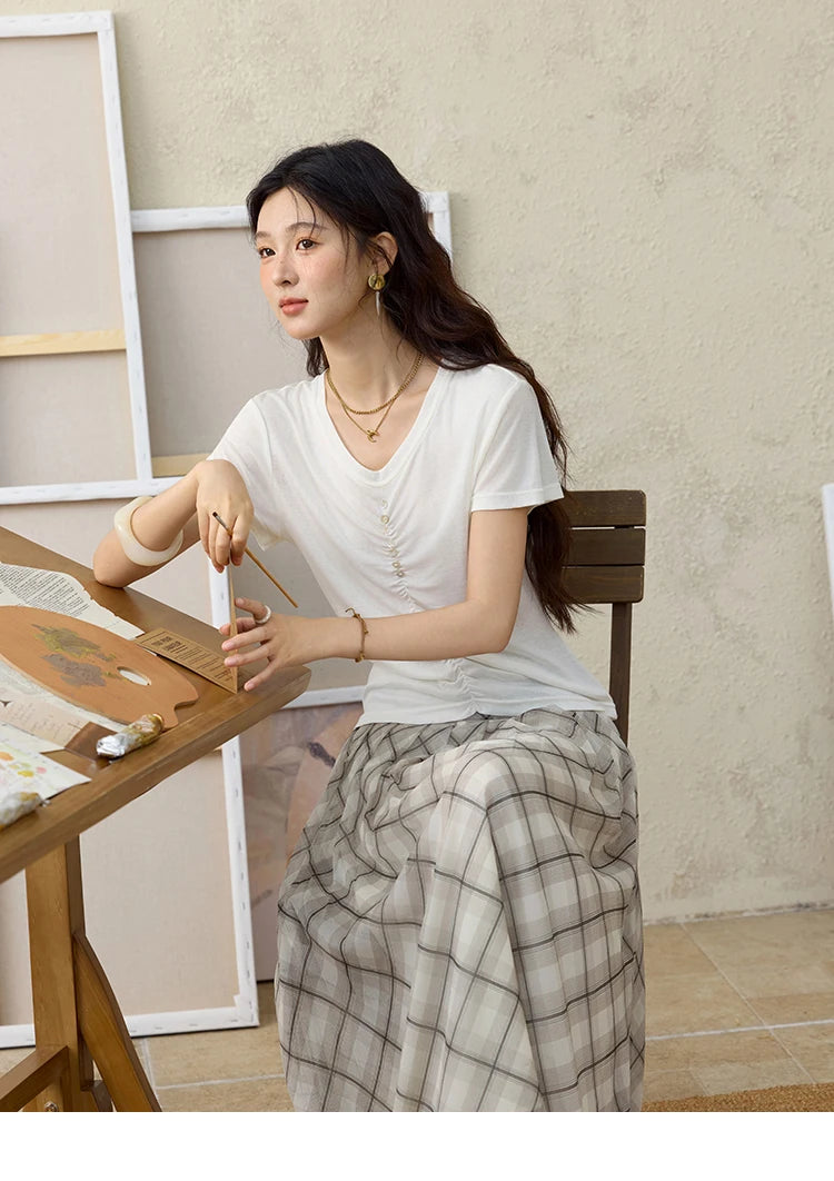 Mishow V-Neck Front Elastic Shell Button Tee MXE34T0560