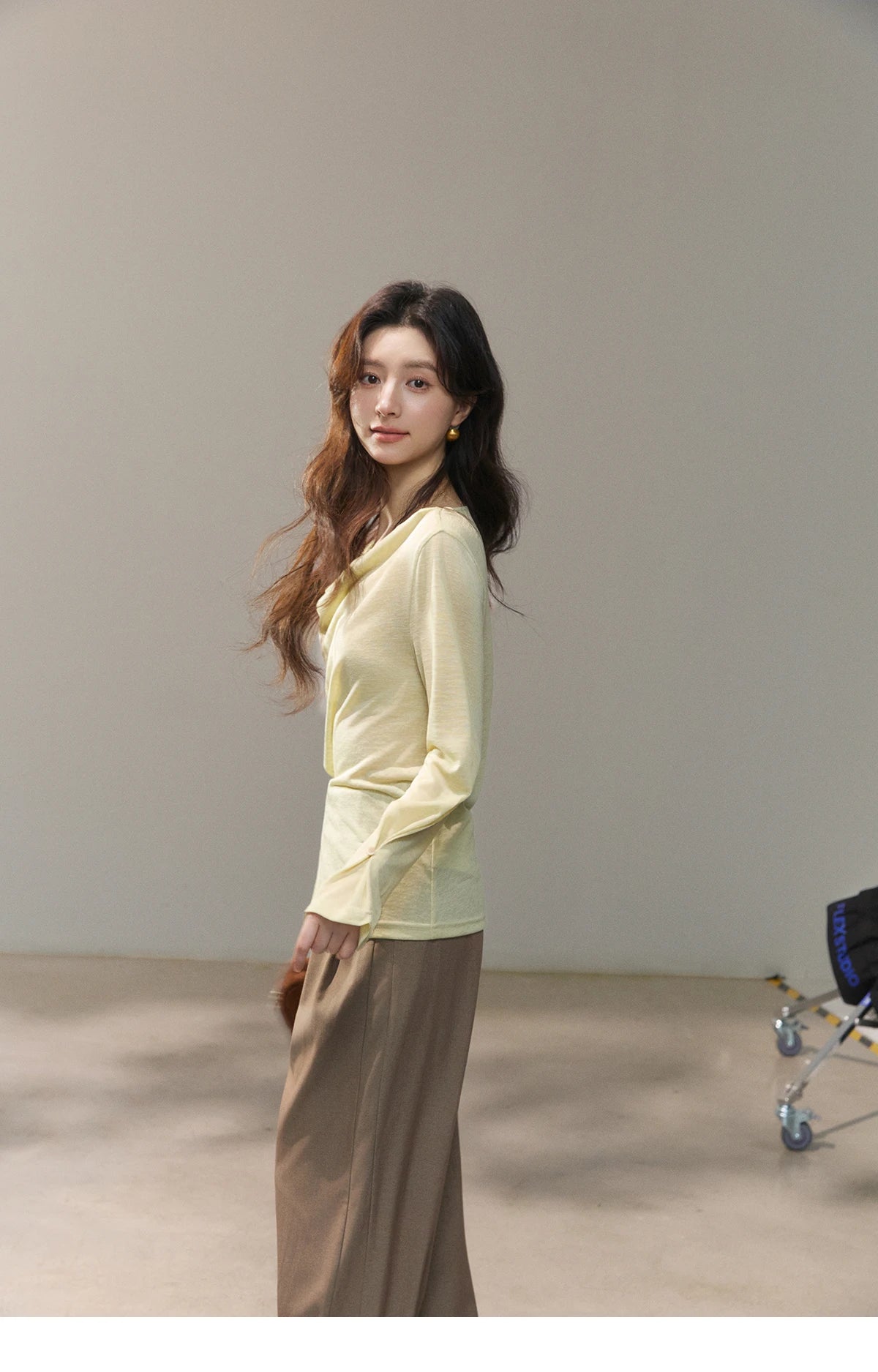 Mishow Multi Colored Swinging Collar Flare Sleeve Top MXF13T1473