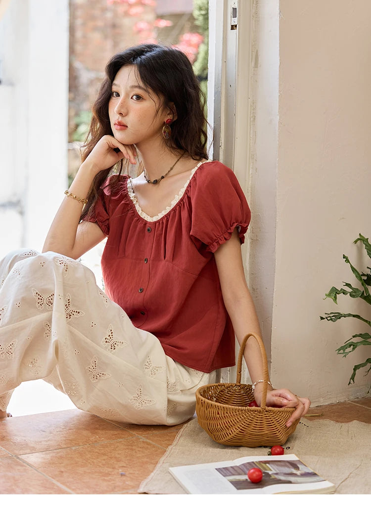 MISHOW Short Puff Sleeve Blouse Lace Collar Slimming MXE35X1827