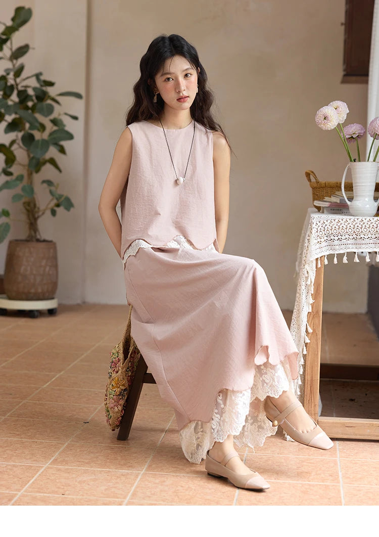 Mishow O-Neck Lace Patchwork Top & Elastic Waist Midi Skirt Set MXE36T0641