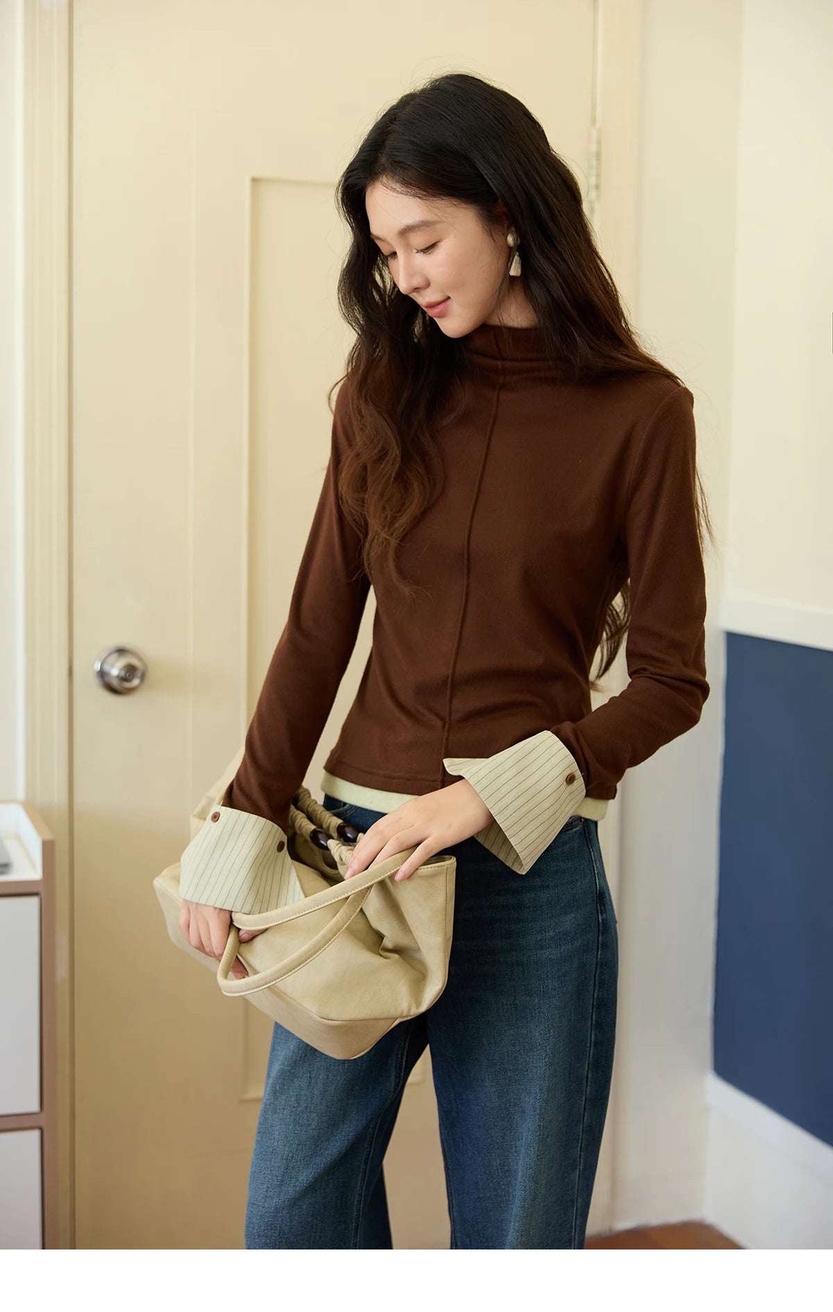 Mishow Apricot Stand Collar Slim Top with Detachable Cuffs MXE49Z2532