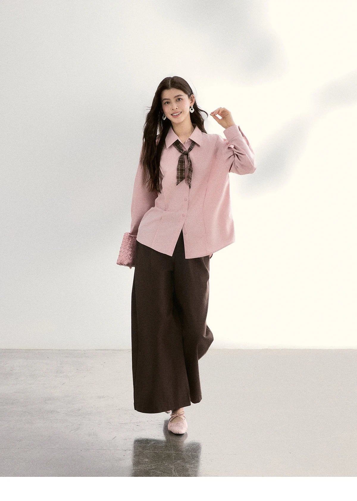 MISHOW Casual Loose Shirt with Plaid Scarf Lapel Top MXF108C0815