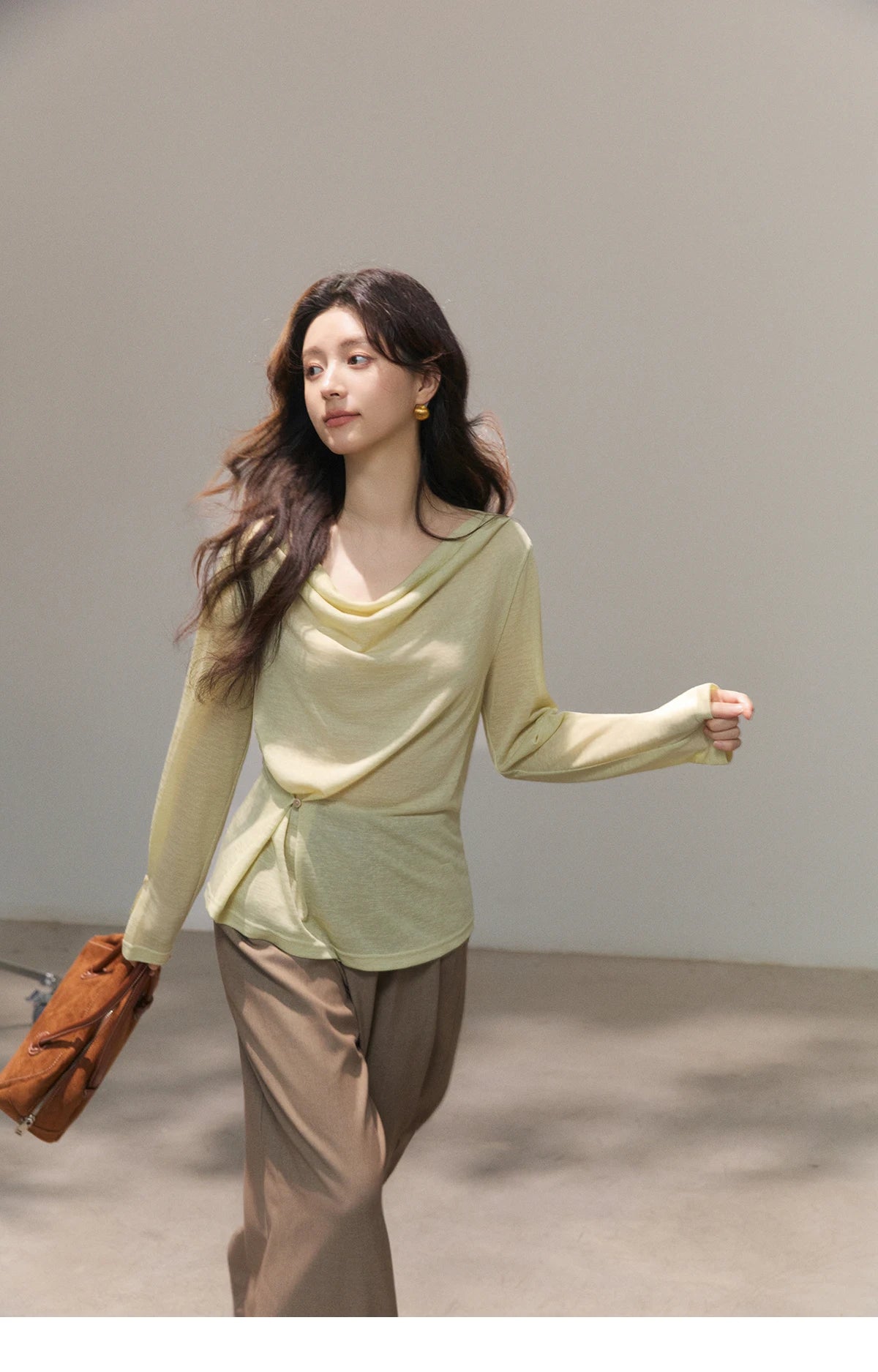 Mishow Multi Colored Swinging Collar Flare Sleeve Top MXF13T1473