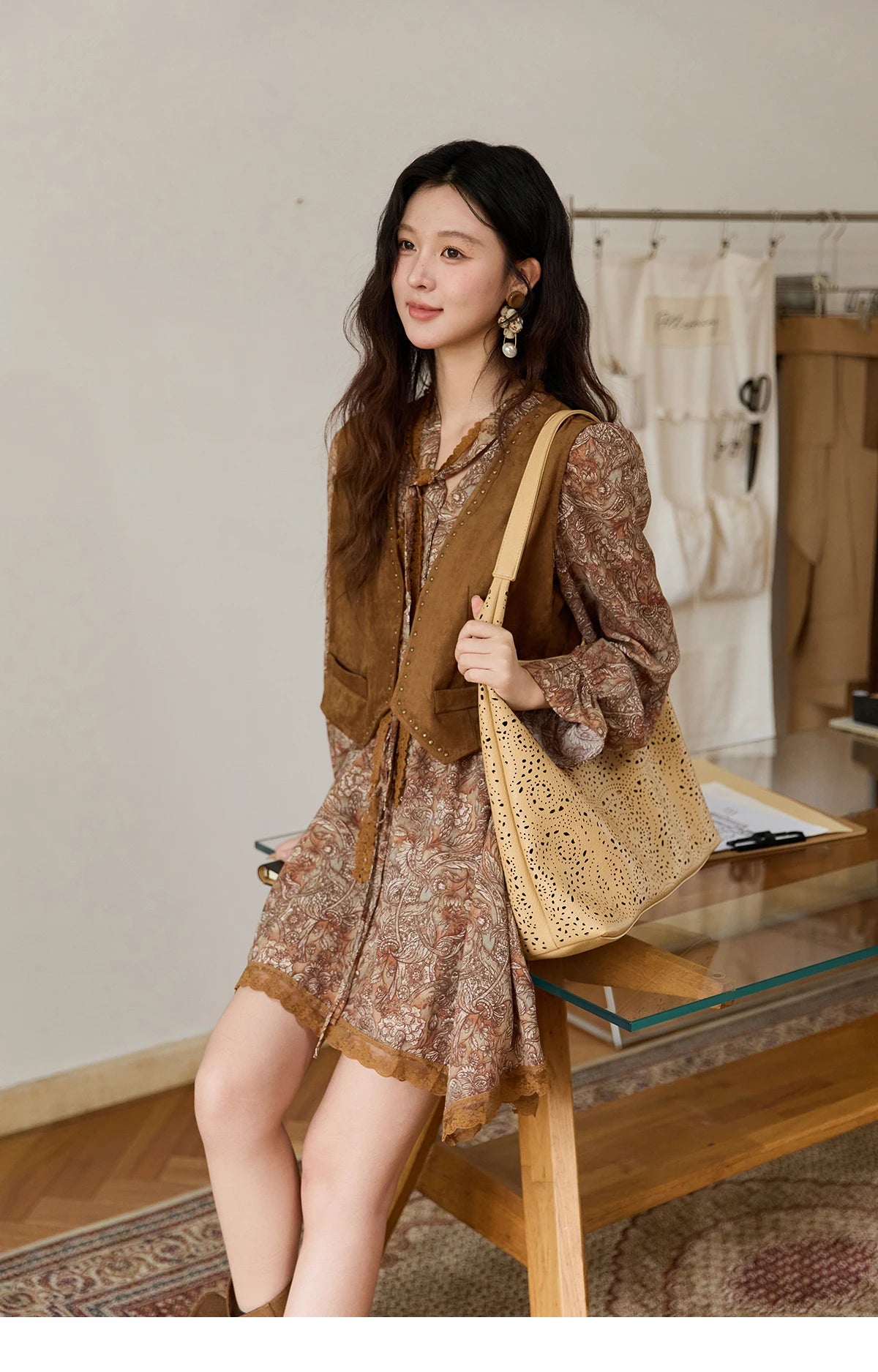 Mishow French Suede Rivet V-Neck Vest MXE46L2518