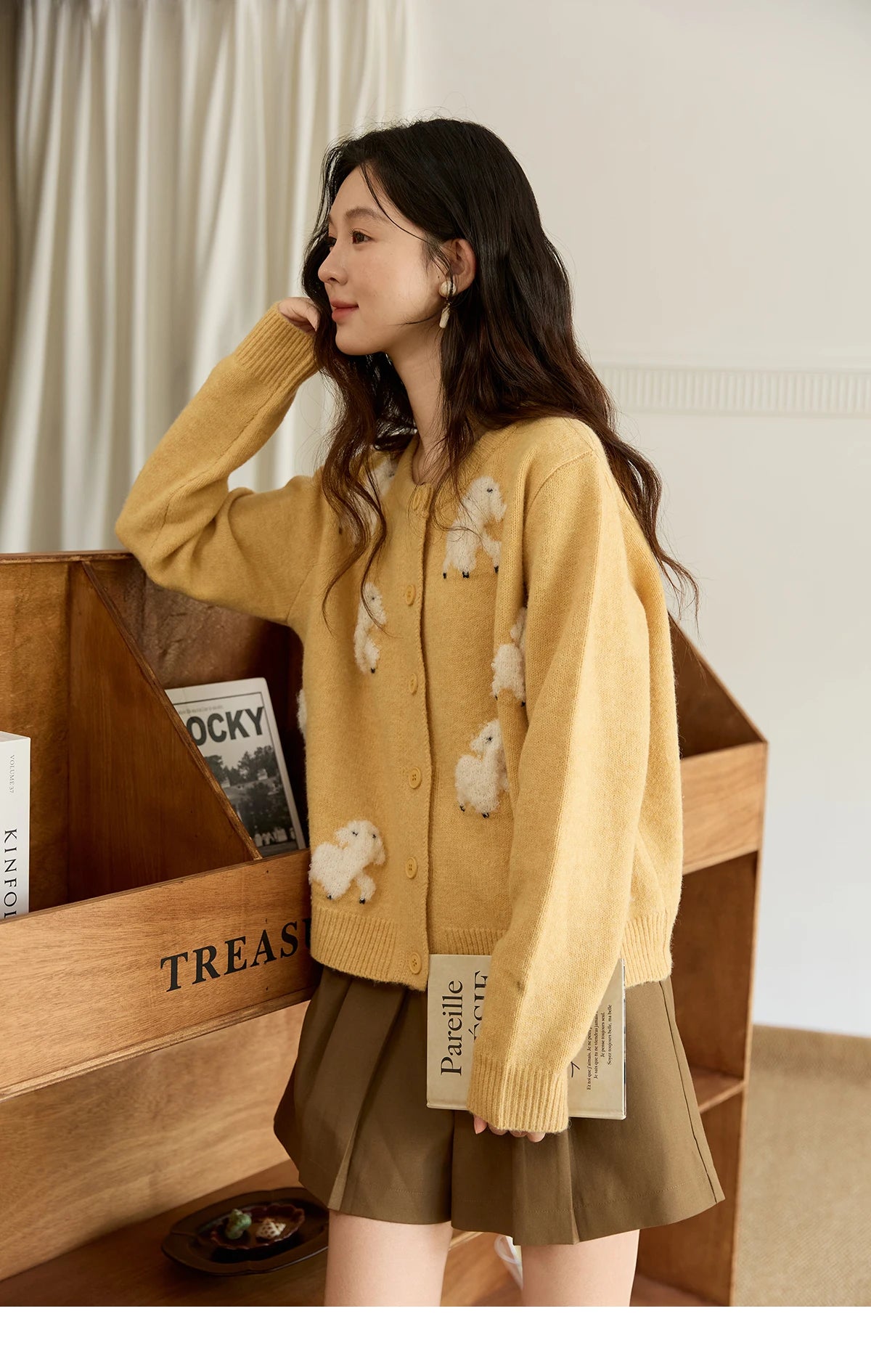 Mishow Lamb Jacquard Round Neck Cardigan MXE48Z2571