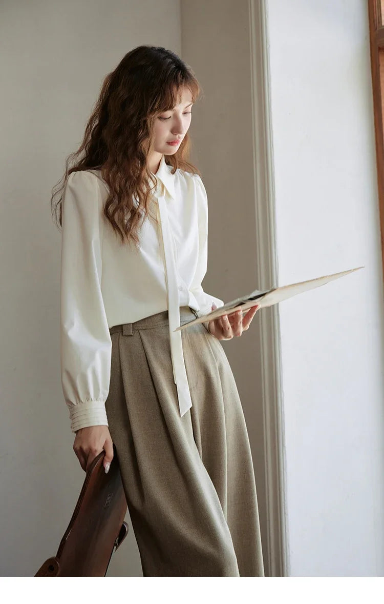 Mishow Retro Round Neck Gold Button Jacket MXC44W0072