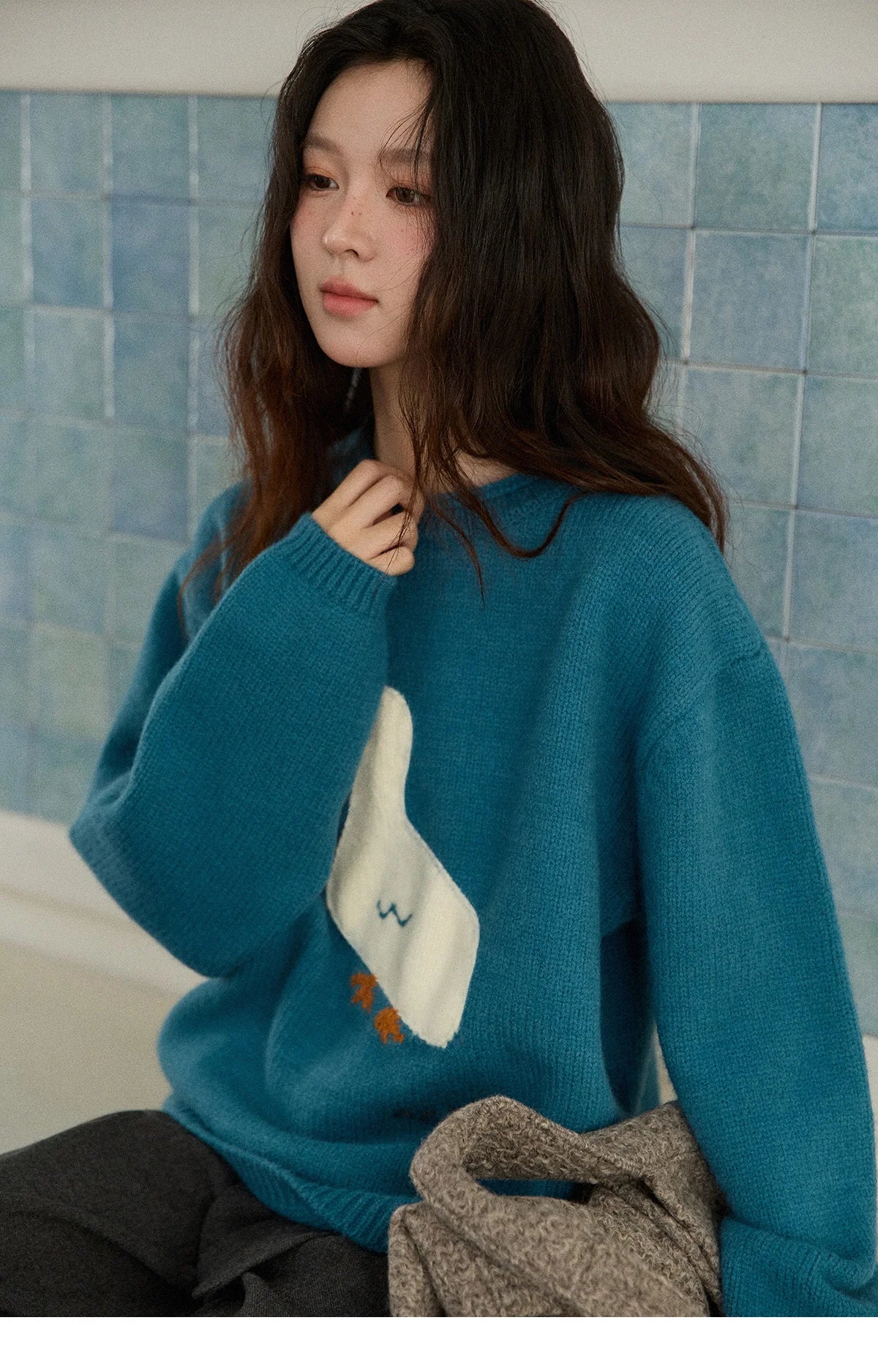 Mishow Peacock Blue Jacquard Loose Sweater MXE86Z2751