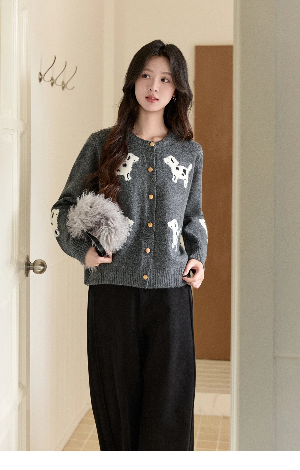 Mishow Puppy Jacquard Crew Neck Cardigan MXE93Z2950