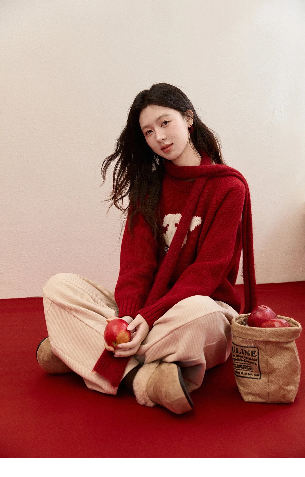 Mishow Red Puppy Jacquard Crew Neck Sweater MXE93Z2932