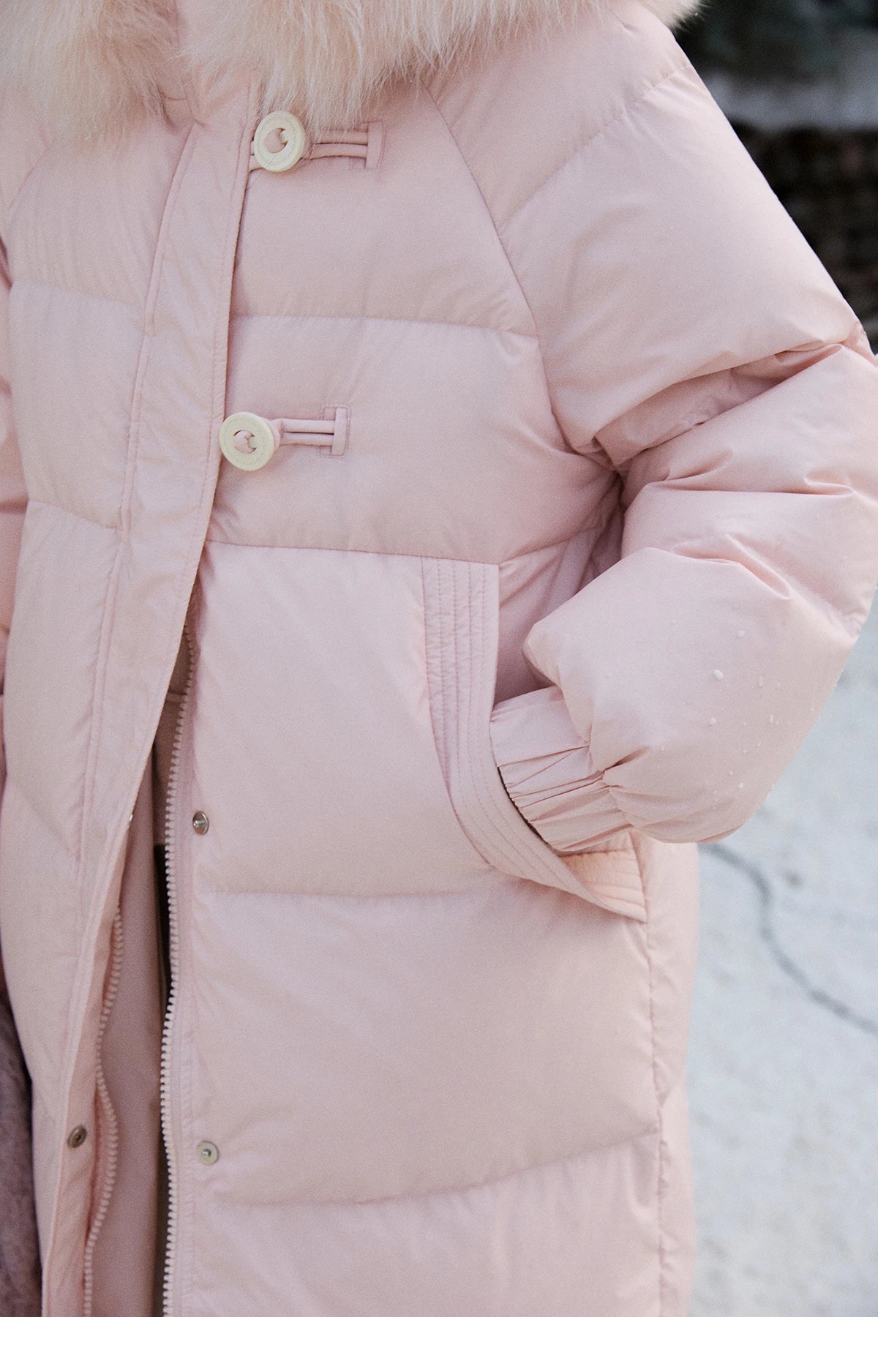 Mishow Fox Fur Collar 90% Down Long Coat MXD112Y0070