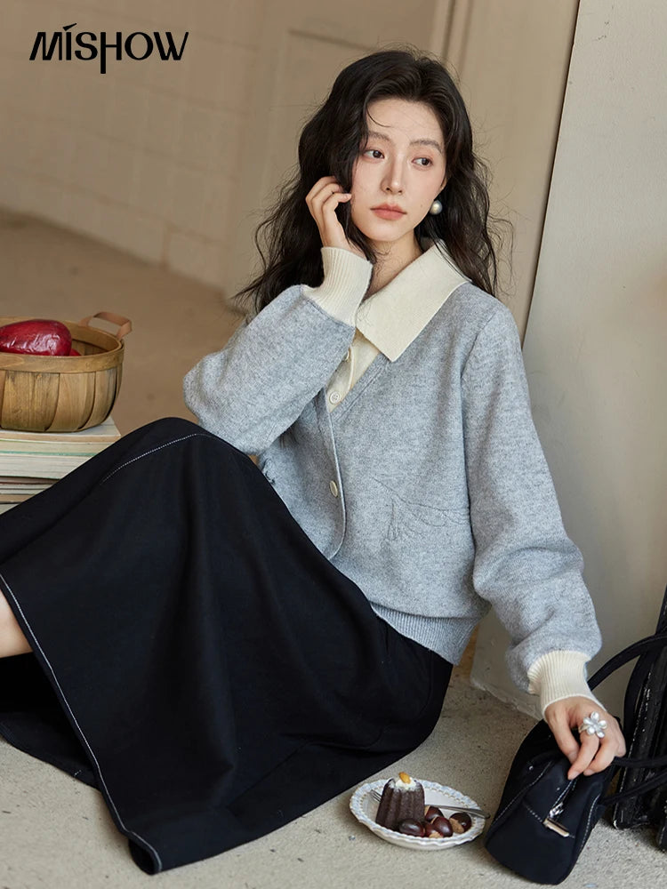 MISHOW Fake Two-piece Sweater Women French Retro Splicing Top MXD46Z0804