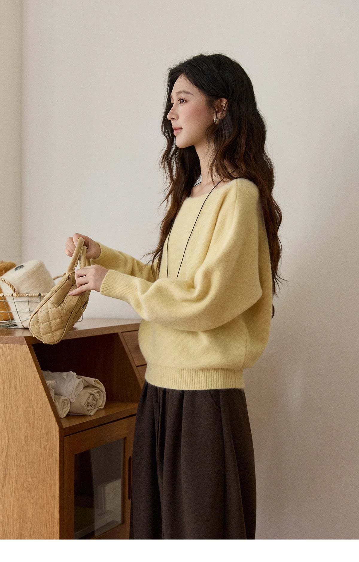 Mishow Boat Neck Lantern Sleeve Pullover MXE94Z2984