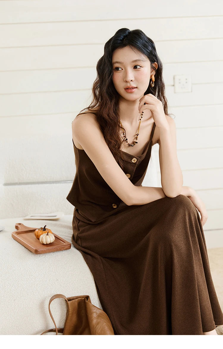 Mishow Retro Dark Brown Tank Top & Pleated A-Line Skirt Set MXE46T1378