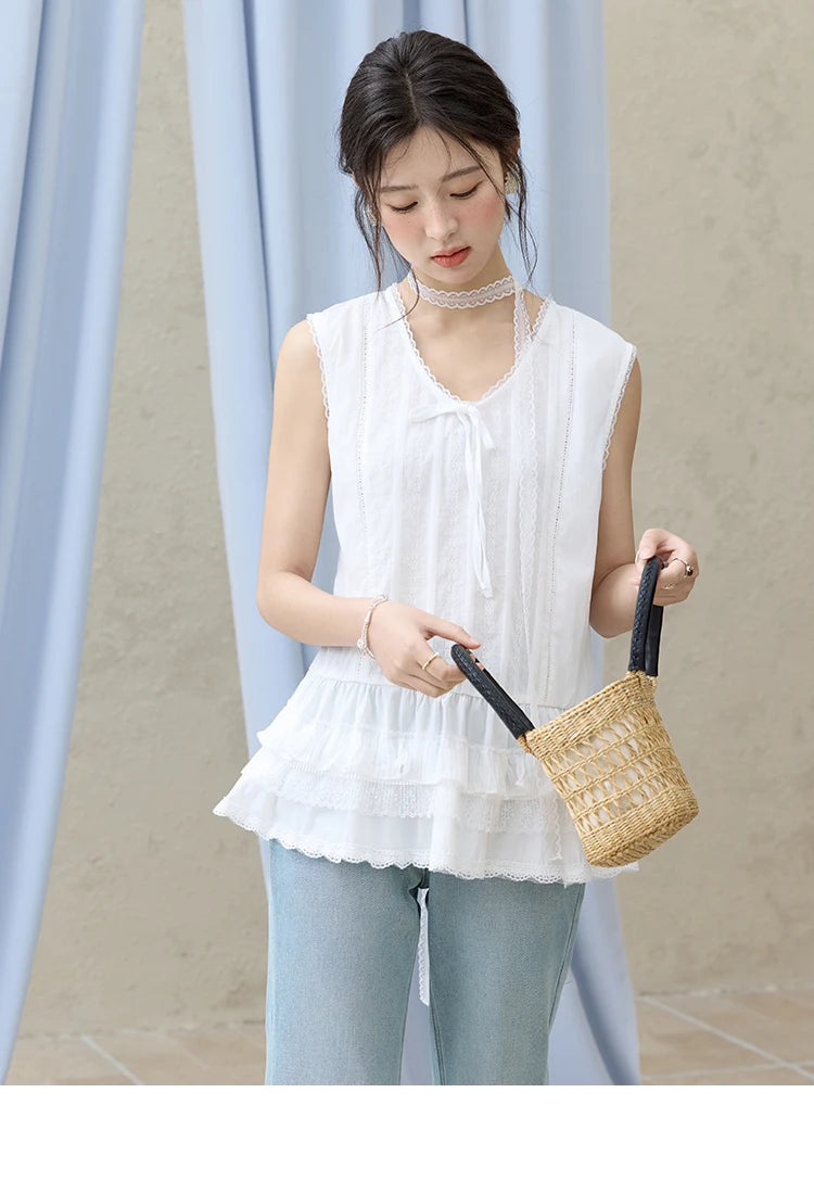 Mishow V-Neck Lace Cake Hem Tank Top MXE31X1779