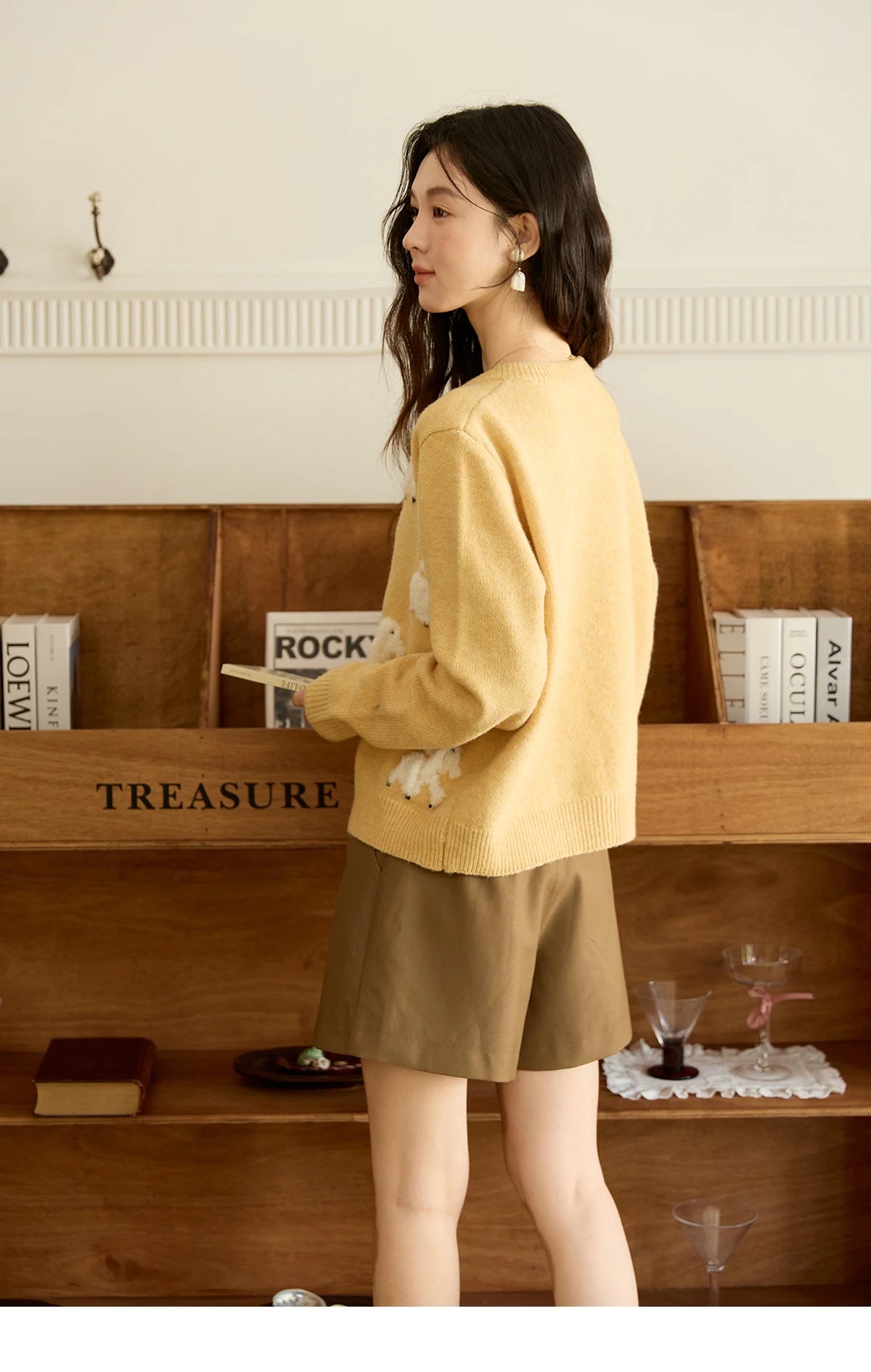 Mishow Lamb Jacquard Round Neck Cardigan MXE48Z2571