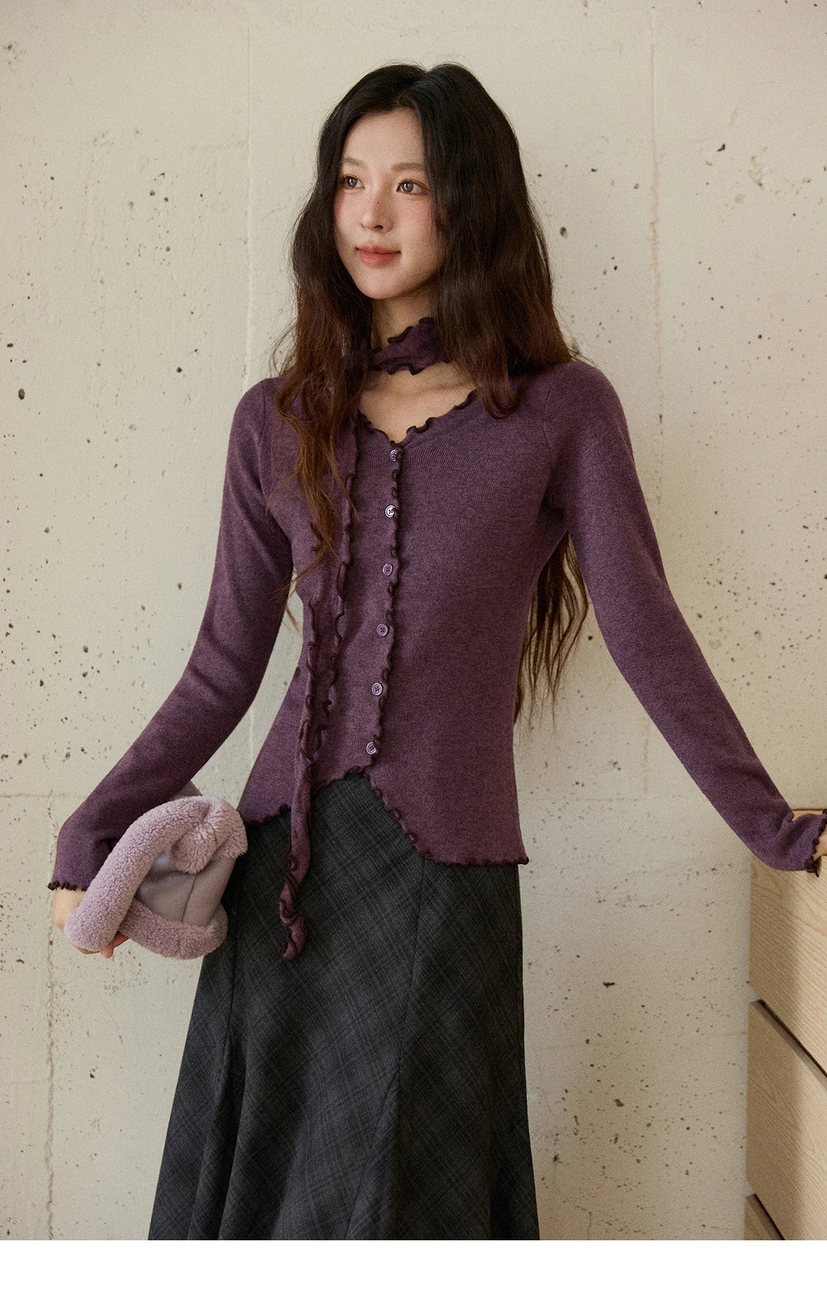 Mishow Ruffled Edge V-Neck Ribbon Knit Pullover MXE86Z2728