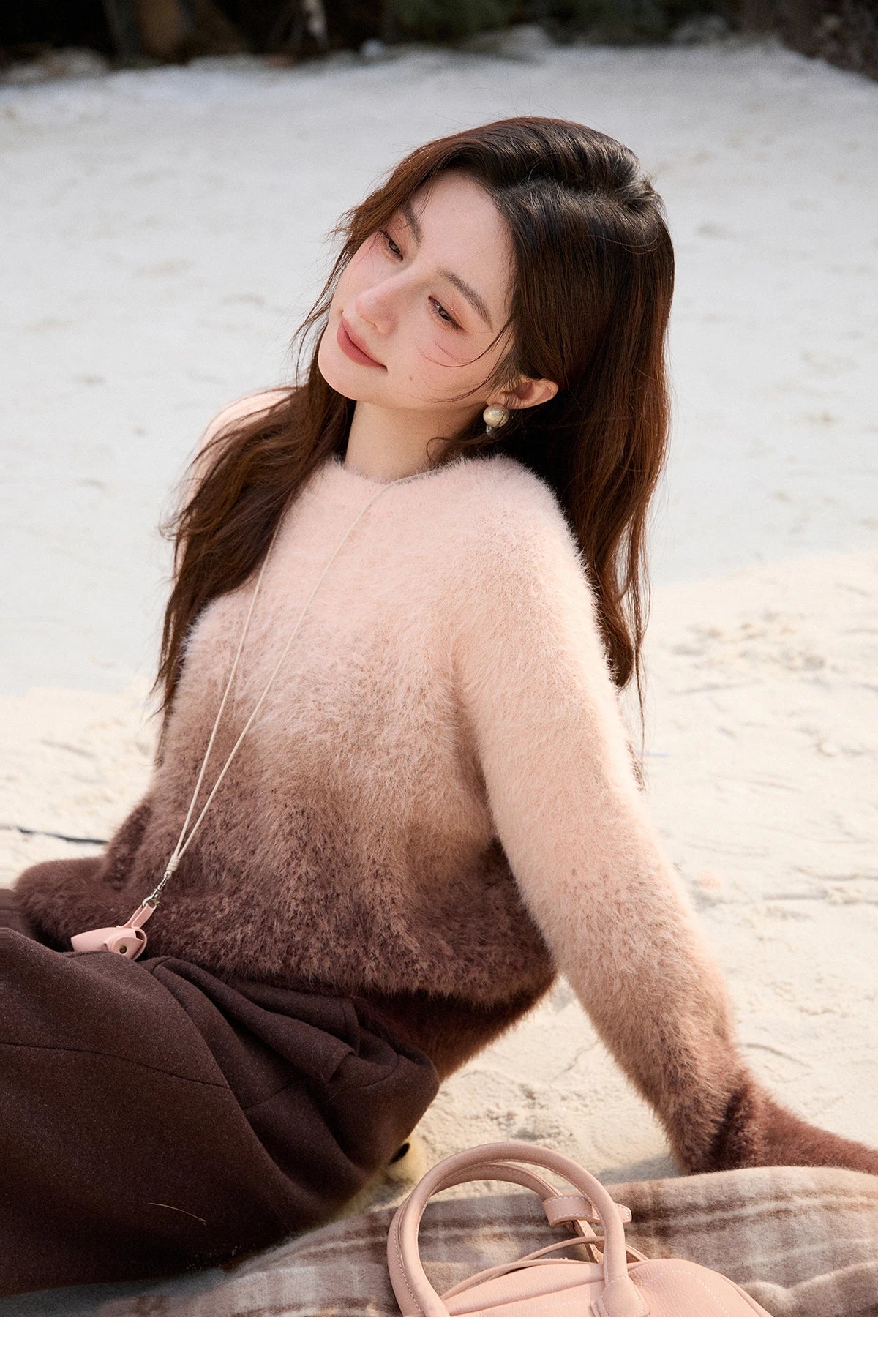 Mishow Gradient Faux Mink Plush Round Neck Sweater MXE92Z2850