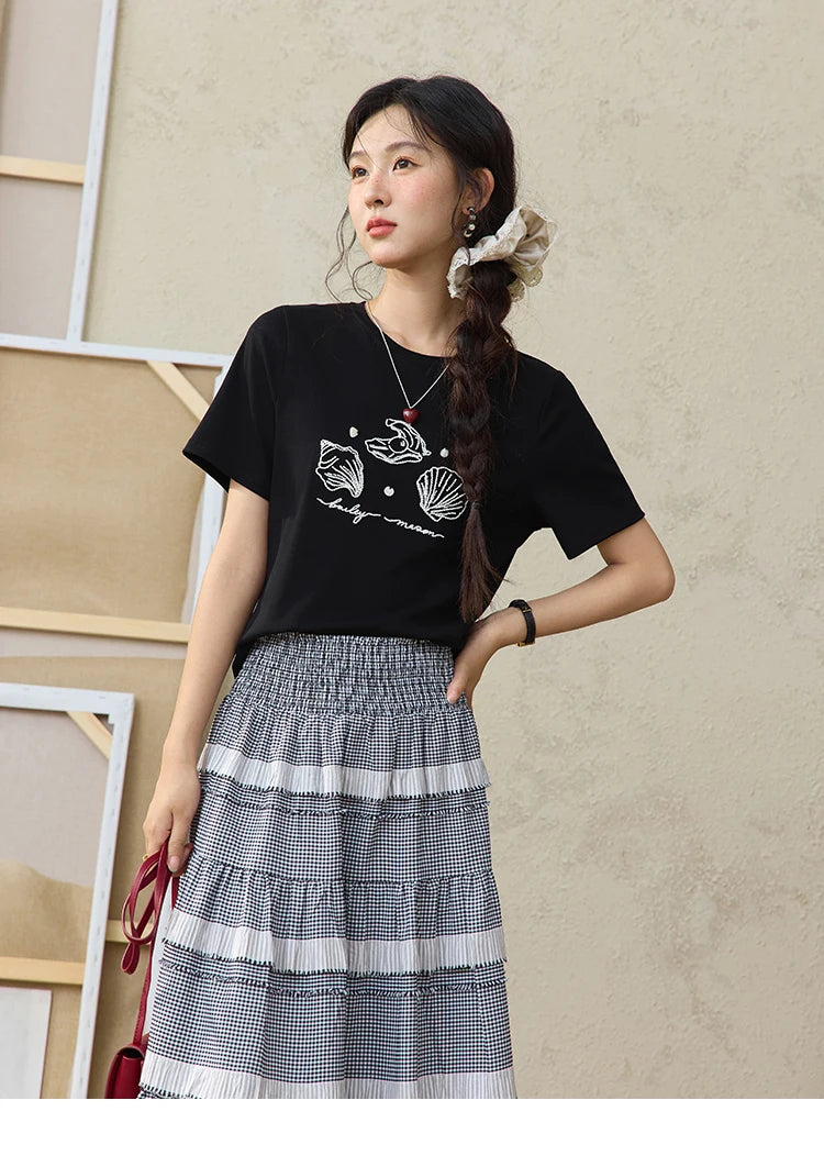 Mishow Shell Embroidered Round Neck Tee MXE34T0570