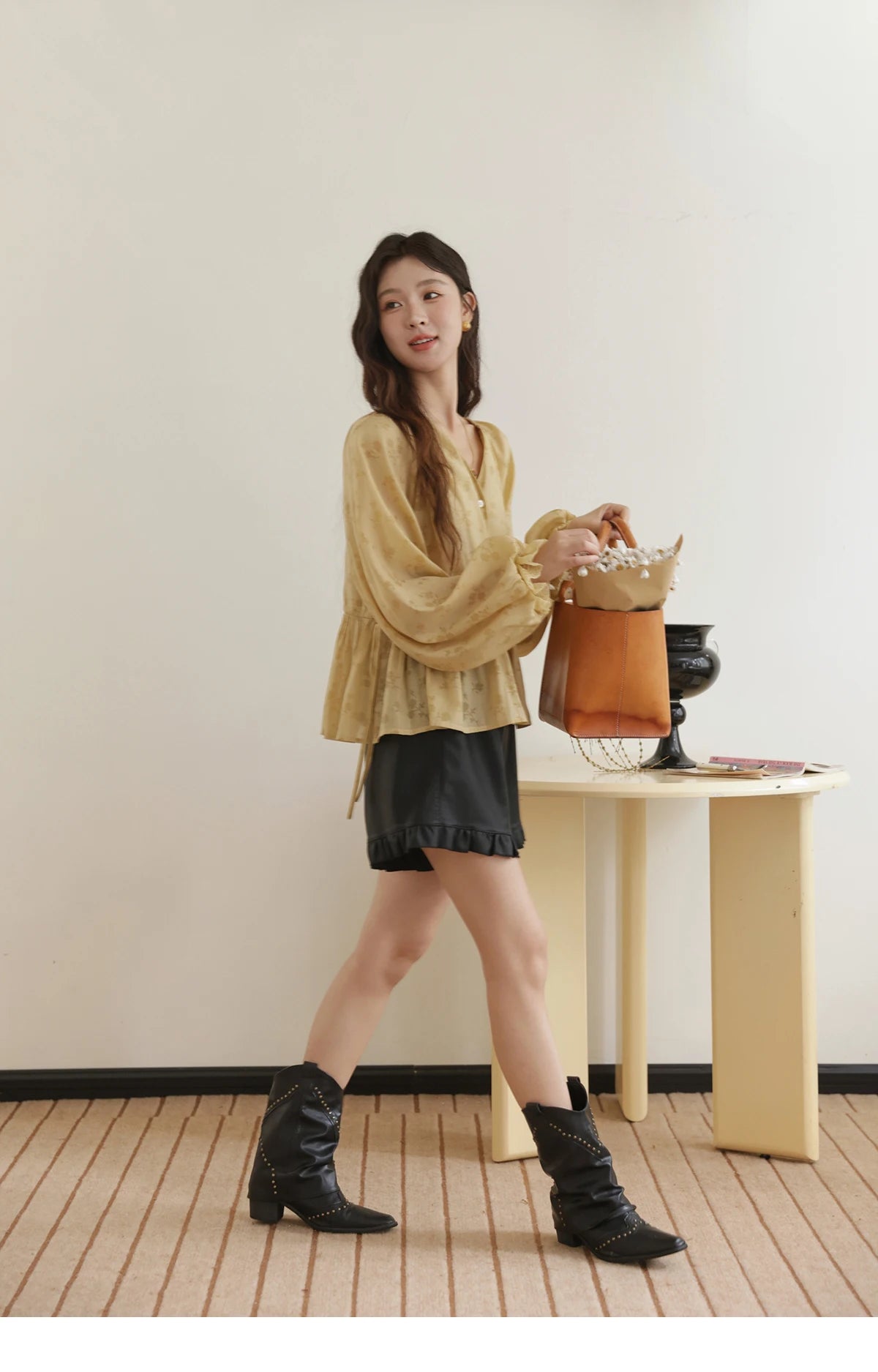 MISHOW Yellow Print Shirt Lantern Sleeve Drawstring Waist MXE45X2499