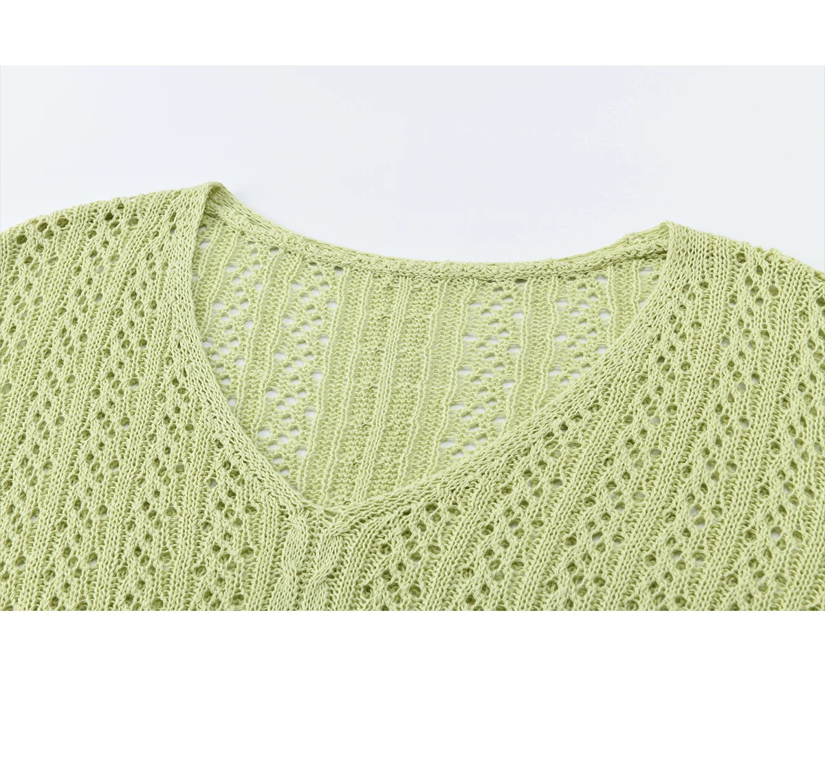 Mishow Green Hollow Cable Knit Top & Camisole Set MXF16T1524