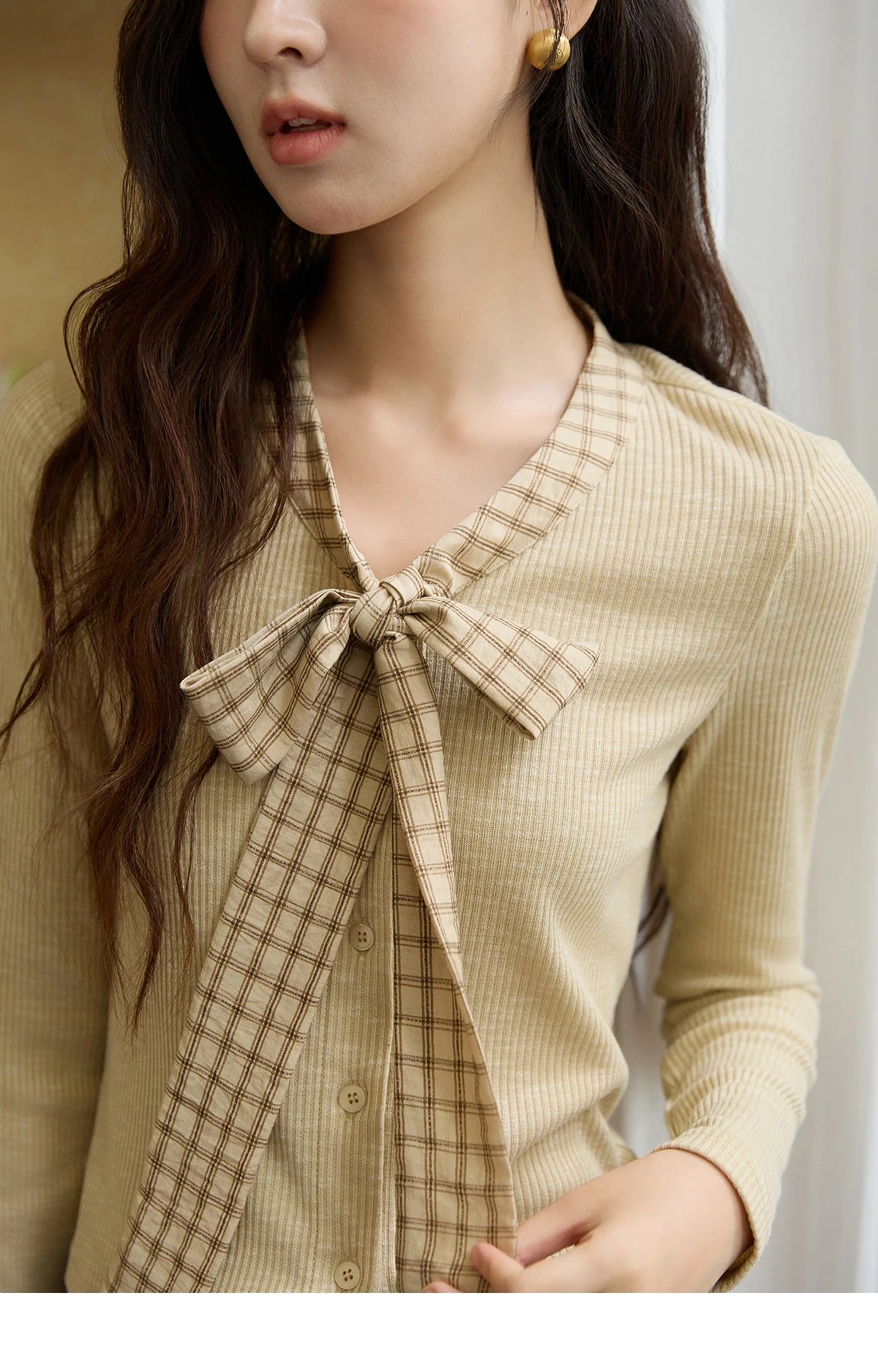 Mishow Yellow Vintage Plaid Bowknot V-Neck Cardigan MXE16Z1168