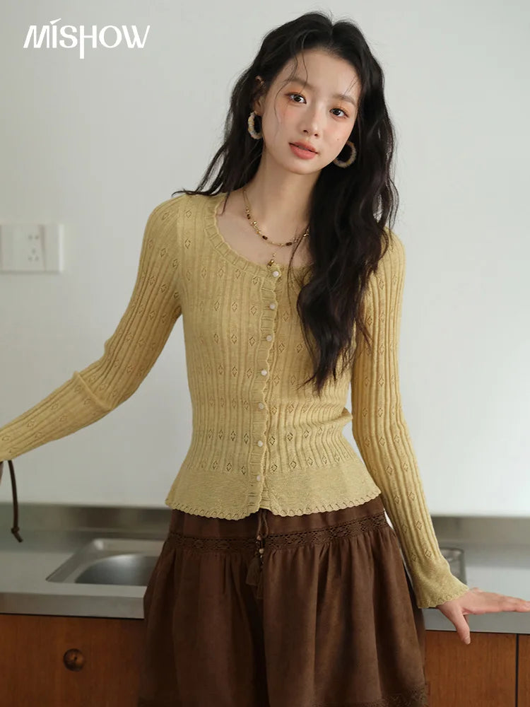 Mishow Pit Stripe French Retro Round Neck Cardigan MXE42Z1374