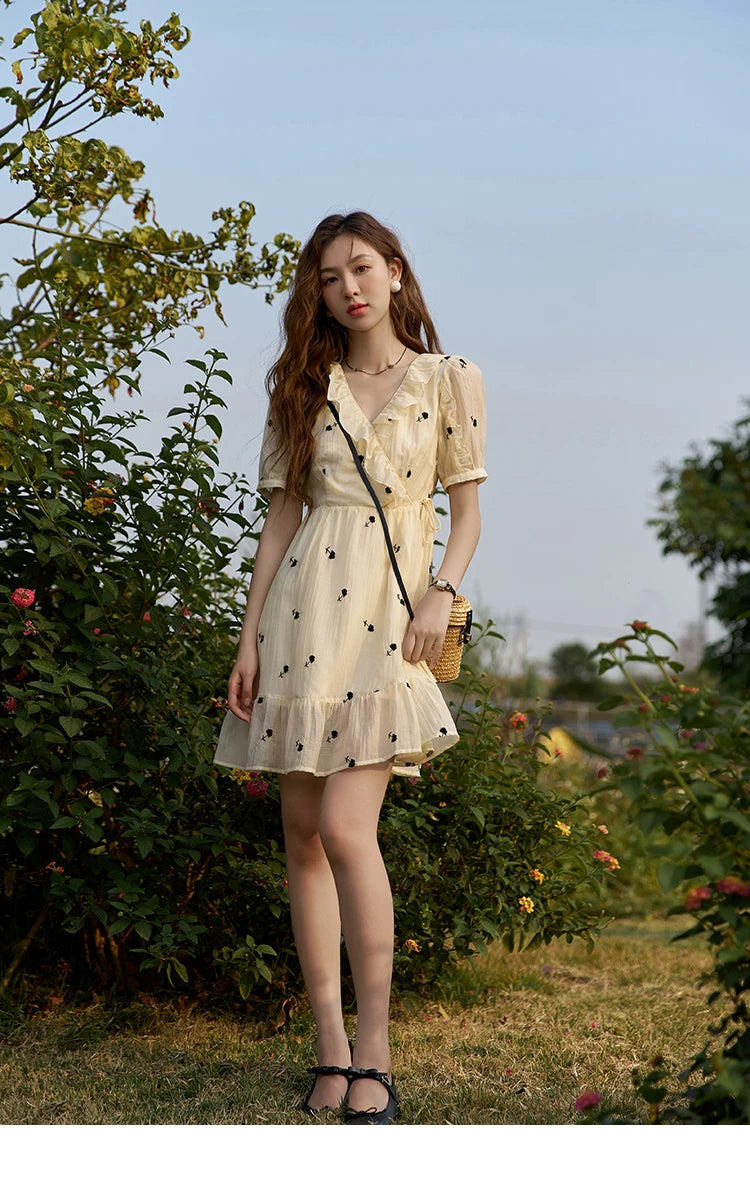 Mishow French Floral High Waist Puff Sleeve Dress MXC21L1282