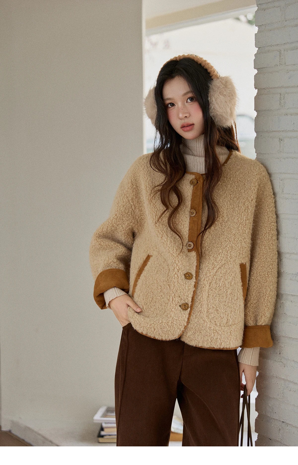 Mishow Lamb Wool Jacket with Color Block Knitted Shawl MXE91W0969