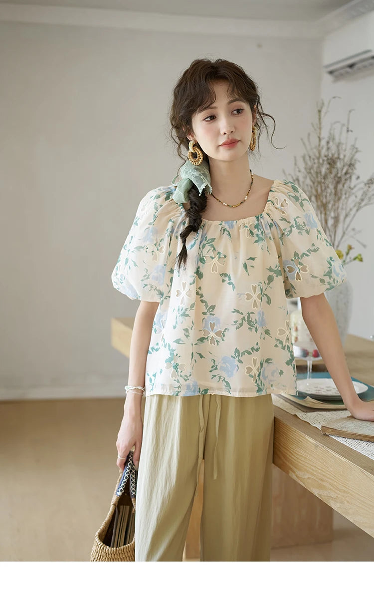 MISHOW Floral Hollow Blouse Square Collar Puff Sleeve MXD29X1602