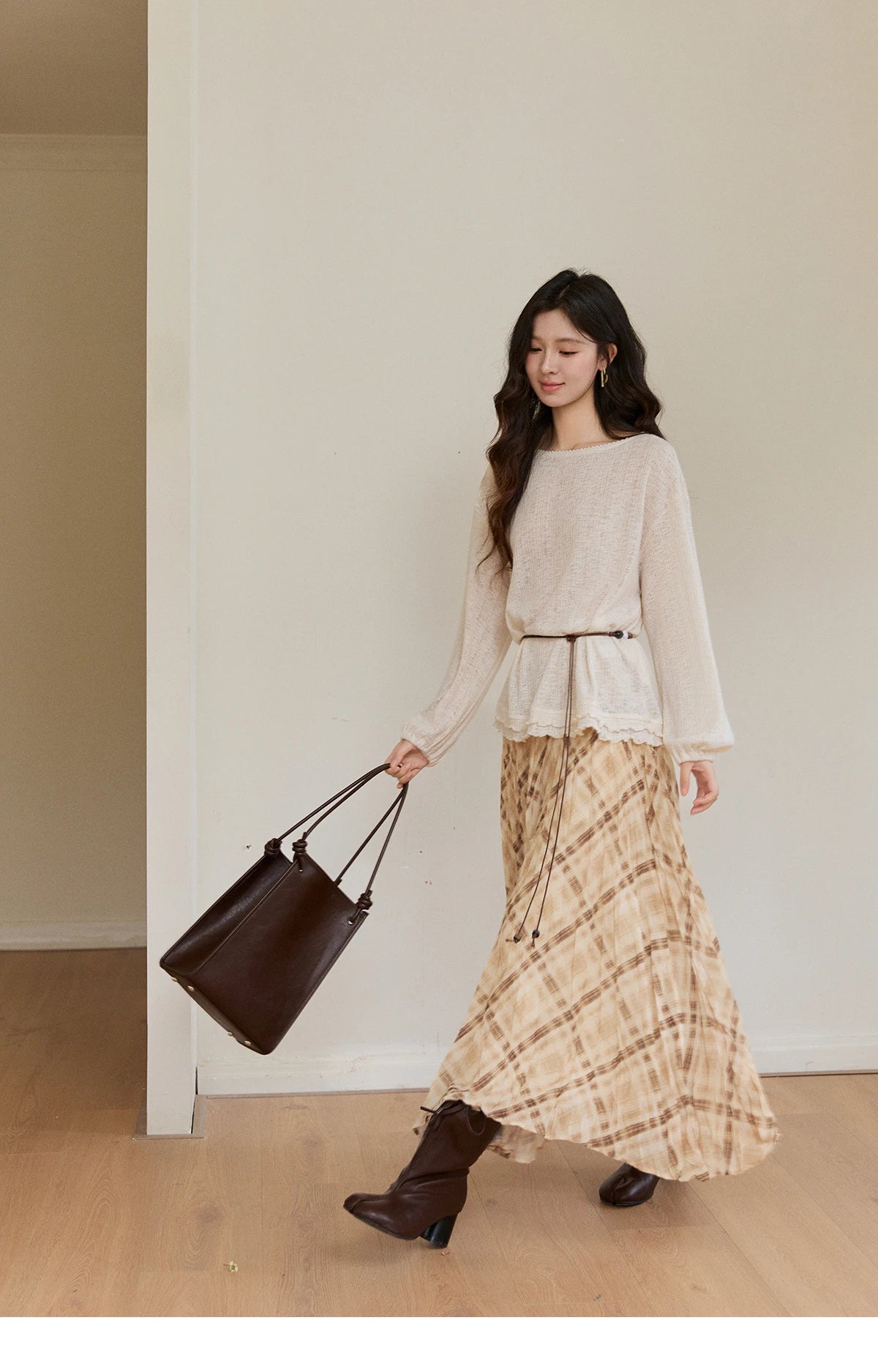 Mishow Lace Trim Boat Neck Knit Top with Belt MXF13Z3002
