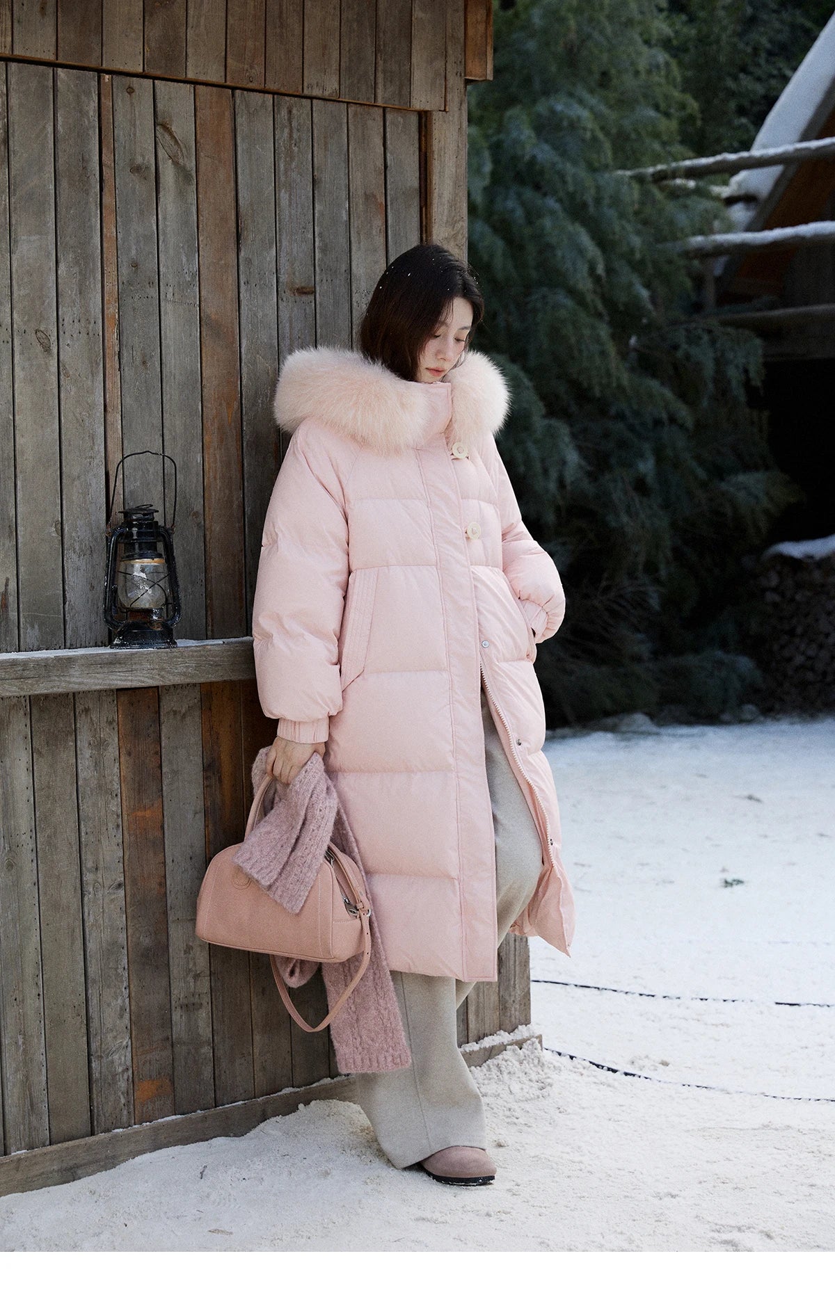 Mishow Fox Fur Collar 90% Down Long Coat MXD112Y0070